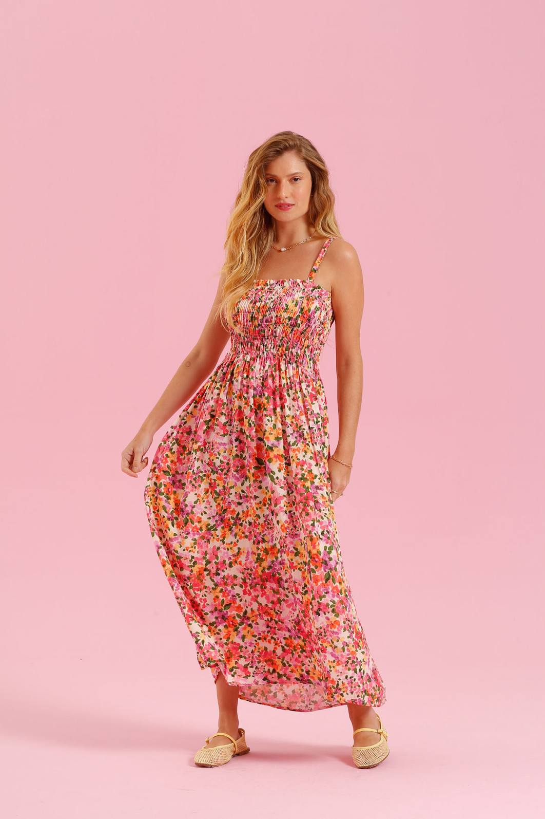 VESTIDO ROSA ESTAMPA FLORAL