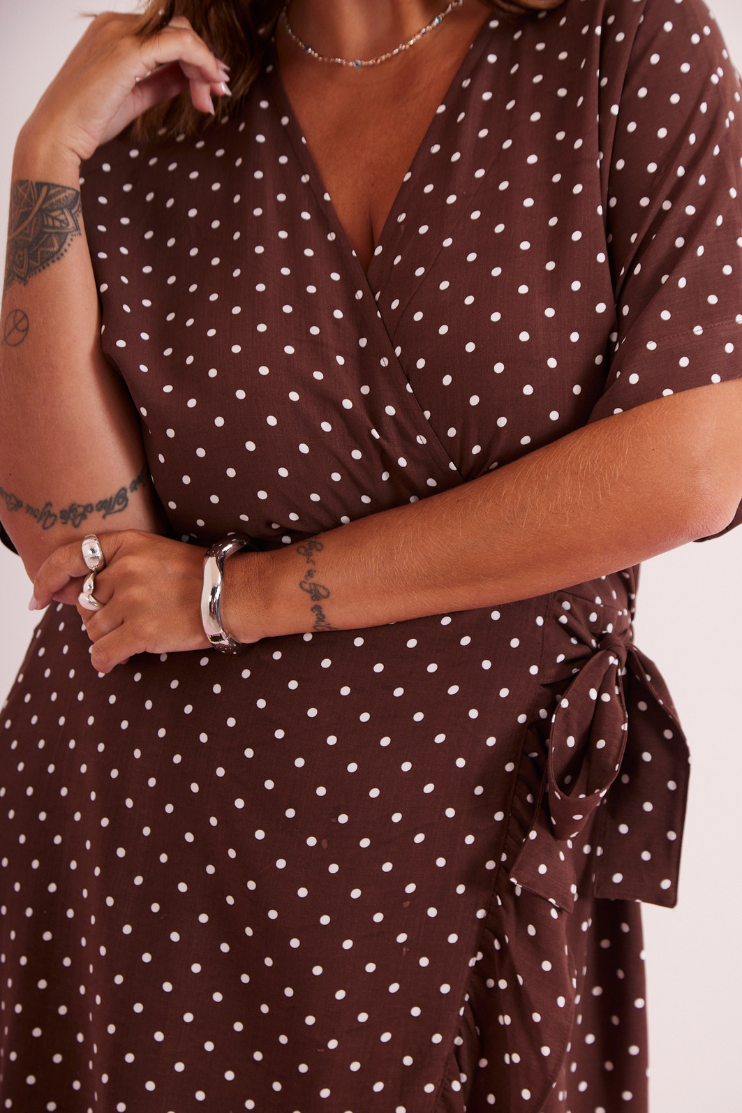 VESTIDO JAQUELINE POA MARROM VESTIDO JAQUELINE POA MARROM