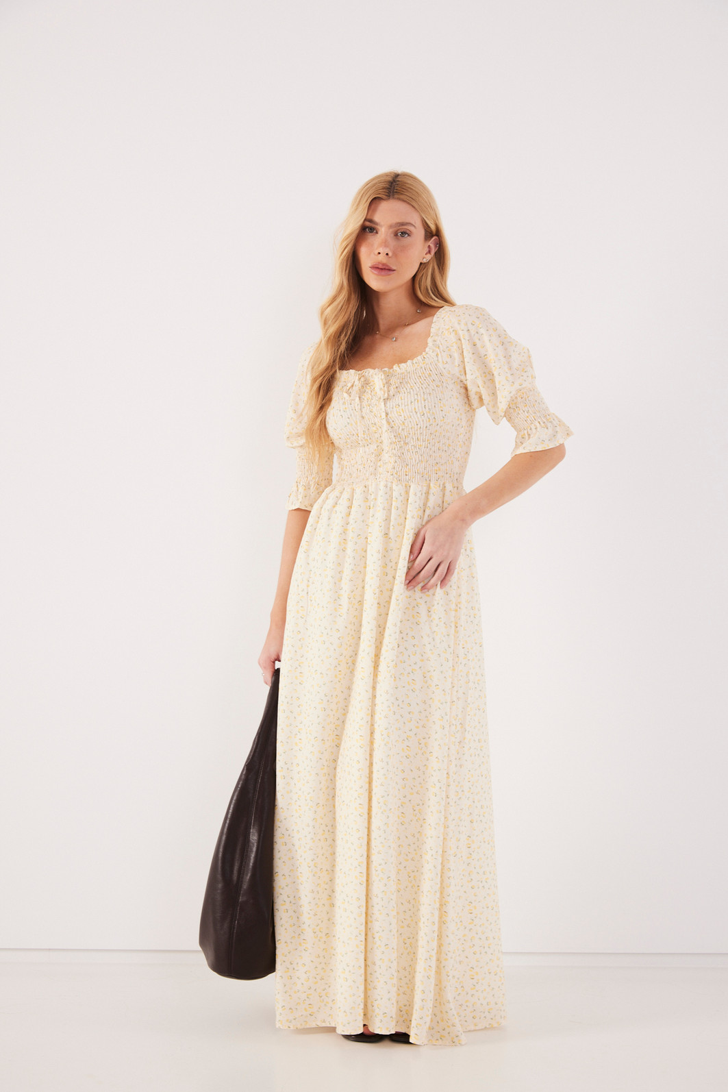 VESTIDO GABRIELA FLORAL FLORES AMARELAS