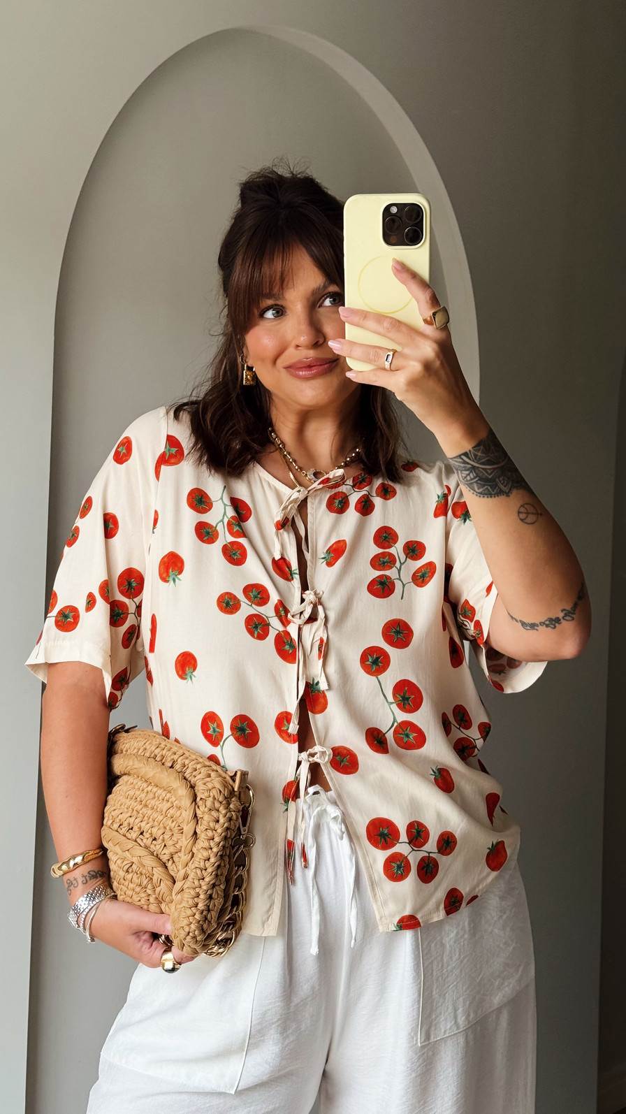 BLUSA GRACE ESTAMPA TOMATES BLUSA GRACE ESTAMPA TOMATES