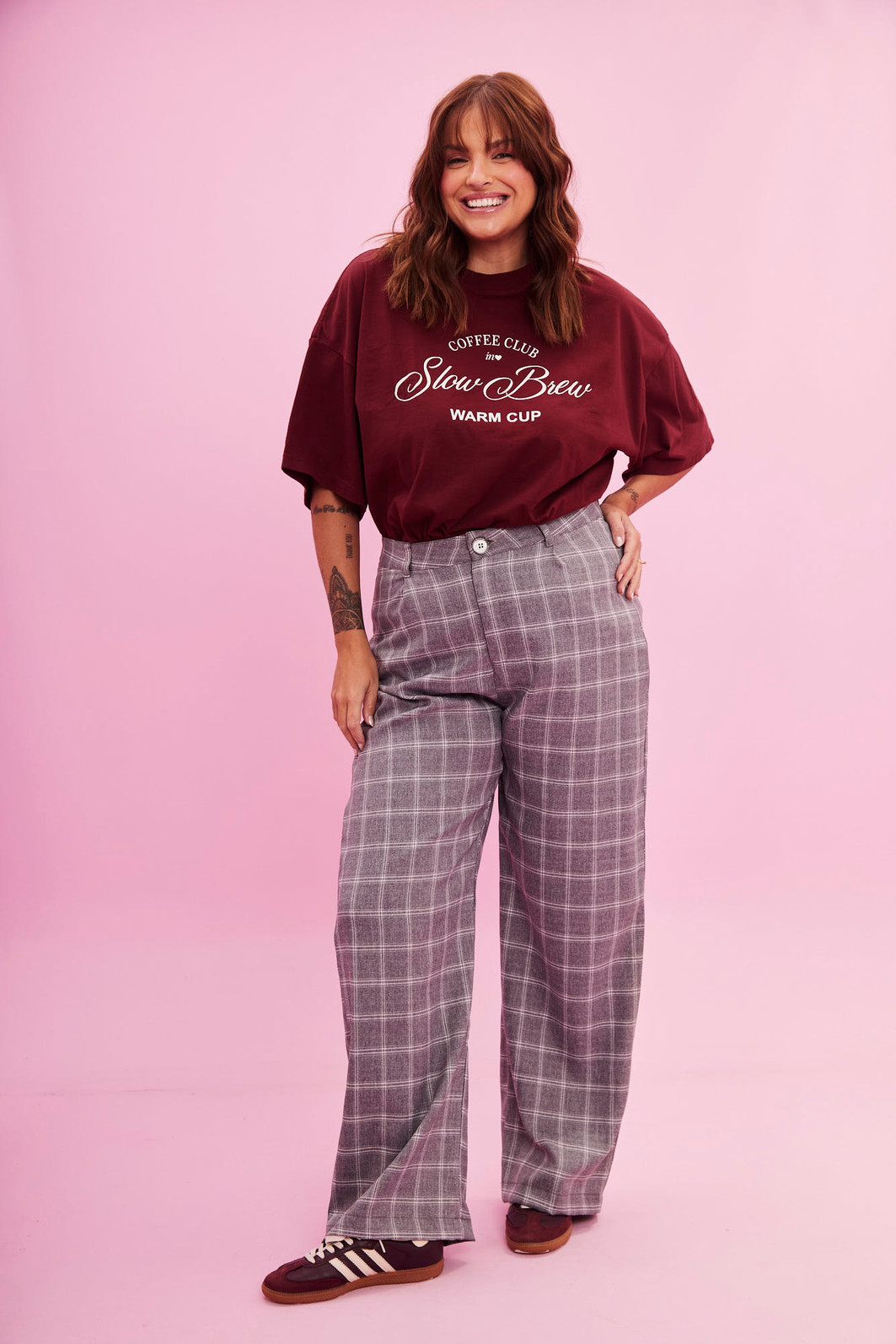 T-SHIRT OVER COFFEE CLUB BORDO