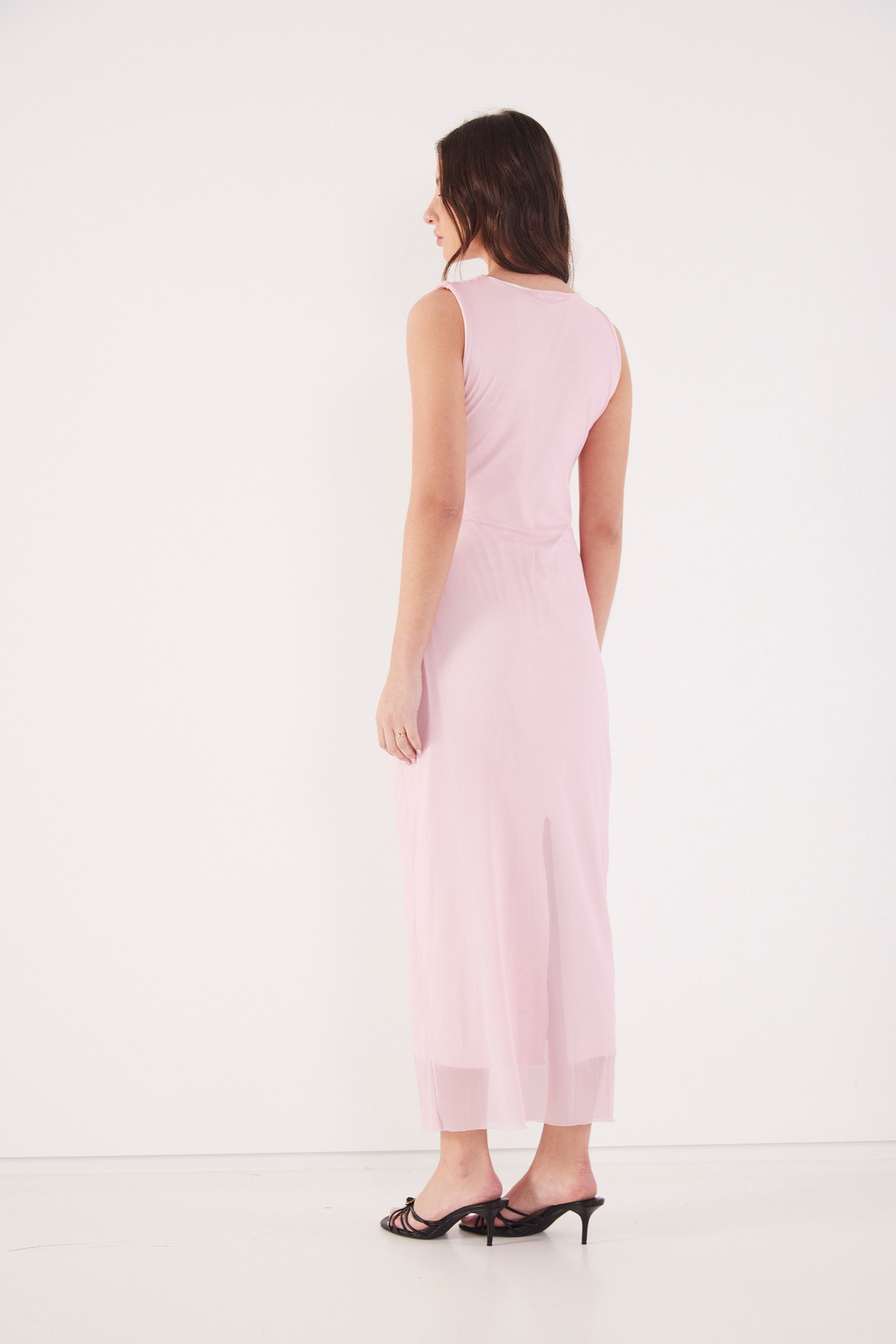 VESTIDO TULE ADRIANE ROSA CLARO VESTIDO TULE ADRIANE ROSA CLARO