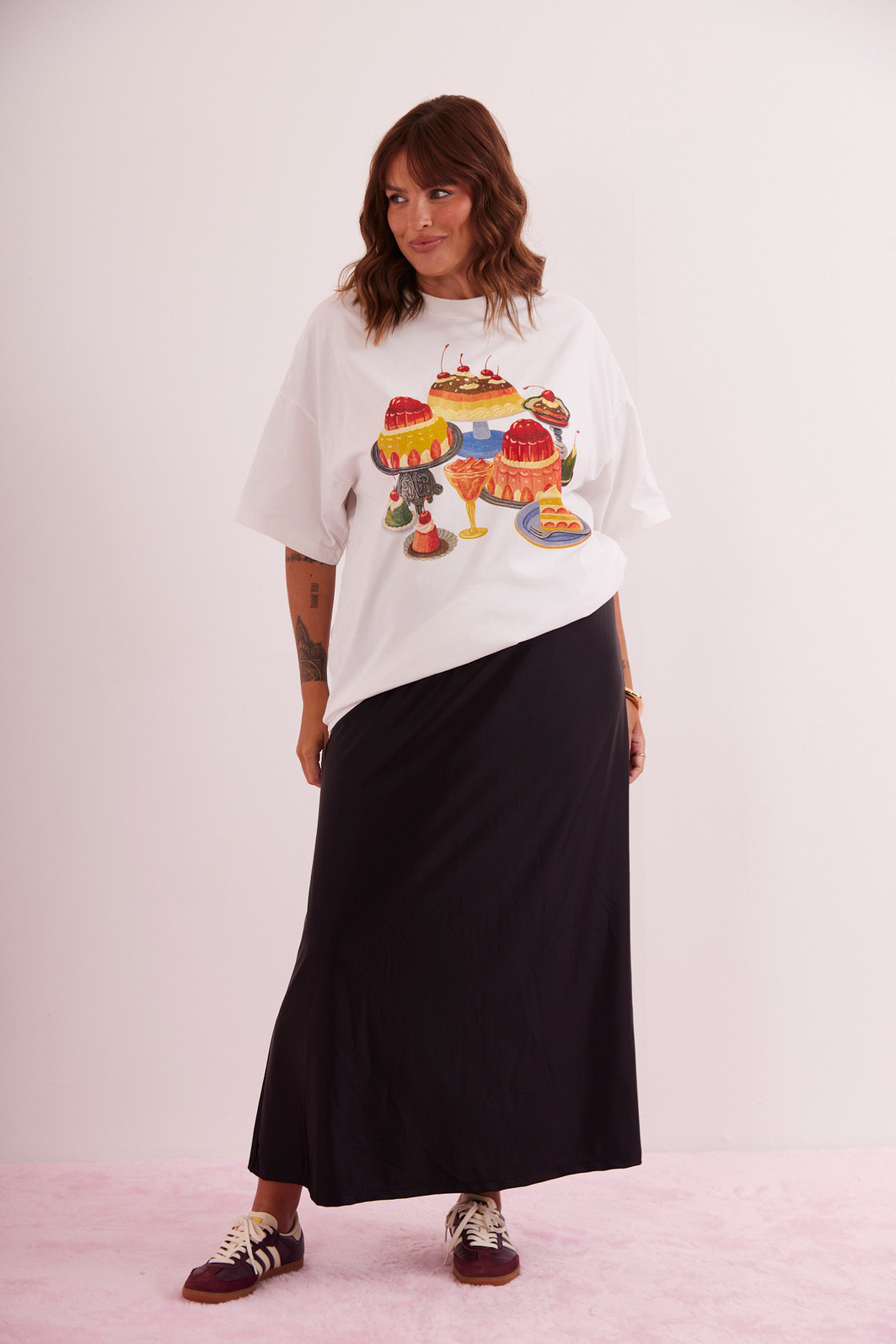 T-SHIRT OVER CAKE BRANCO ACUCAR T-SHIRT OVER CAKE BRANCO ACUCAR