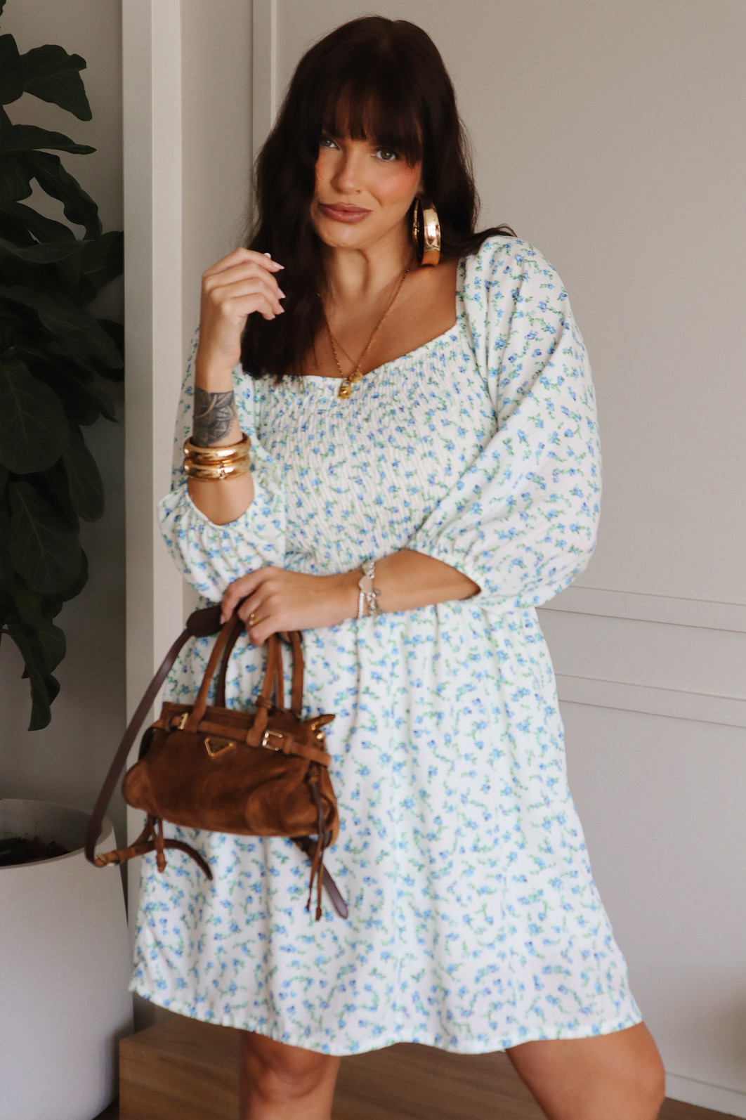 VESTIDO EM VISCOSE FLOWER FLORAL VESTIDO EM VISCOSE FLOWER FLORAL