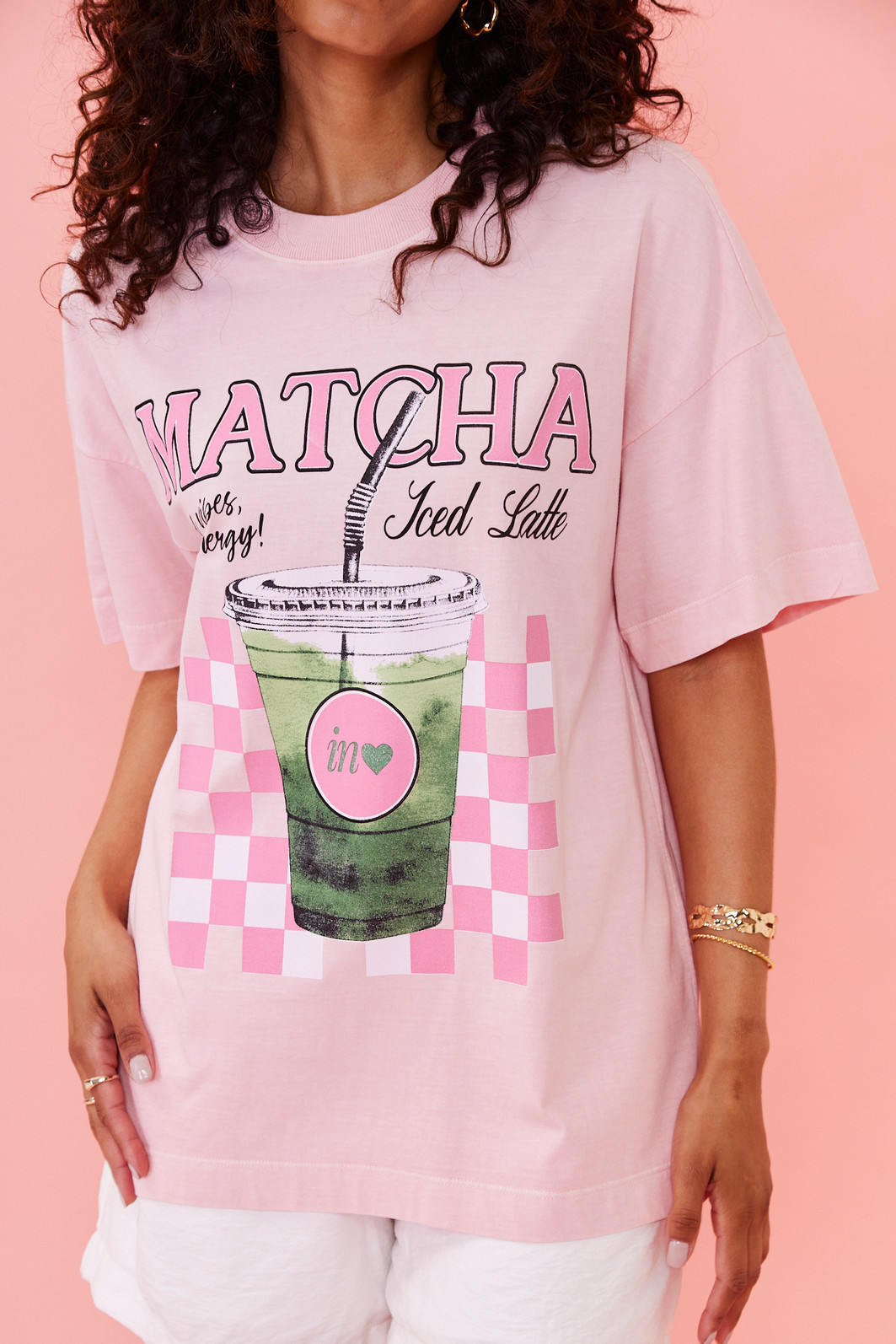 T-SHIRT OVER MATCHA ROSA