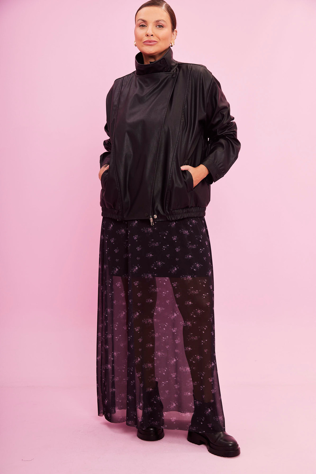 VESTIDO TULE FLOWER FLORAL FUNDO PRETO