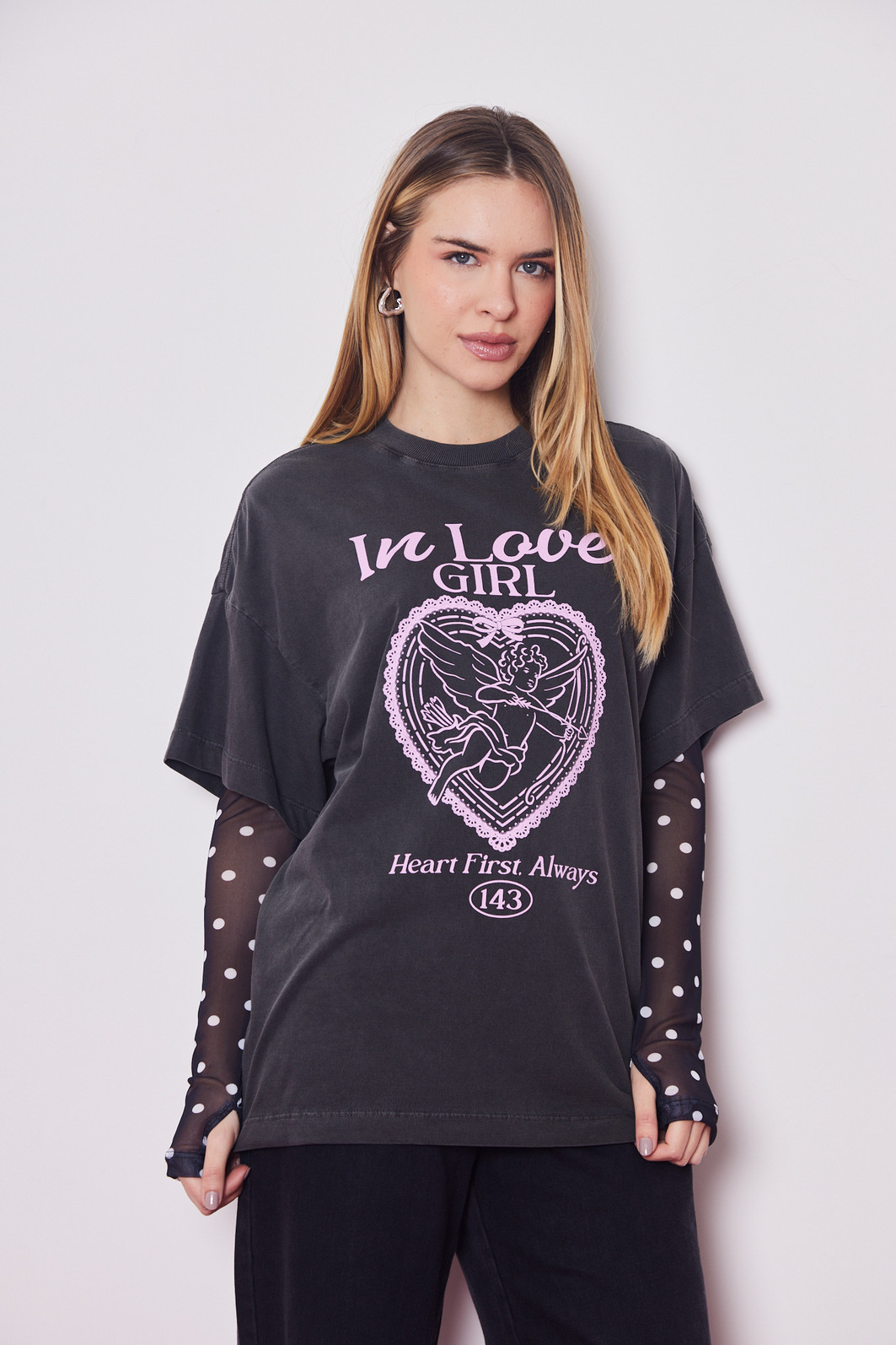 T-SHIRT OVER HEART FIRST PRETO T-SHIRT OVER HEART FIRST PRETO