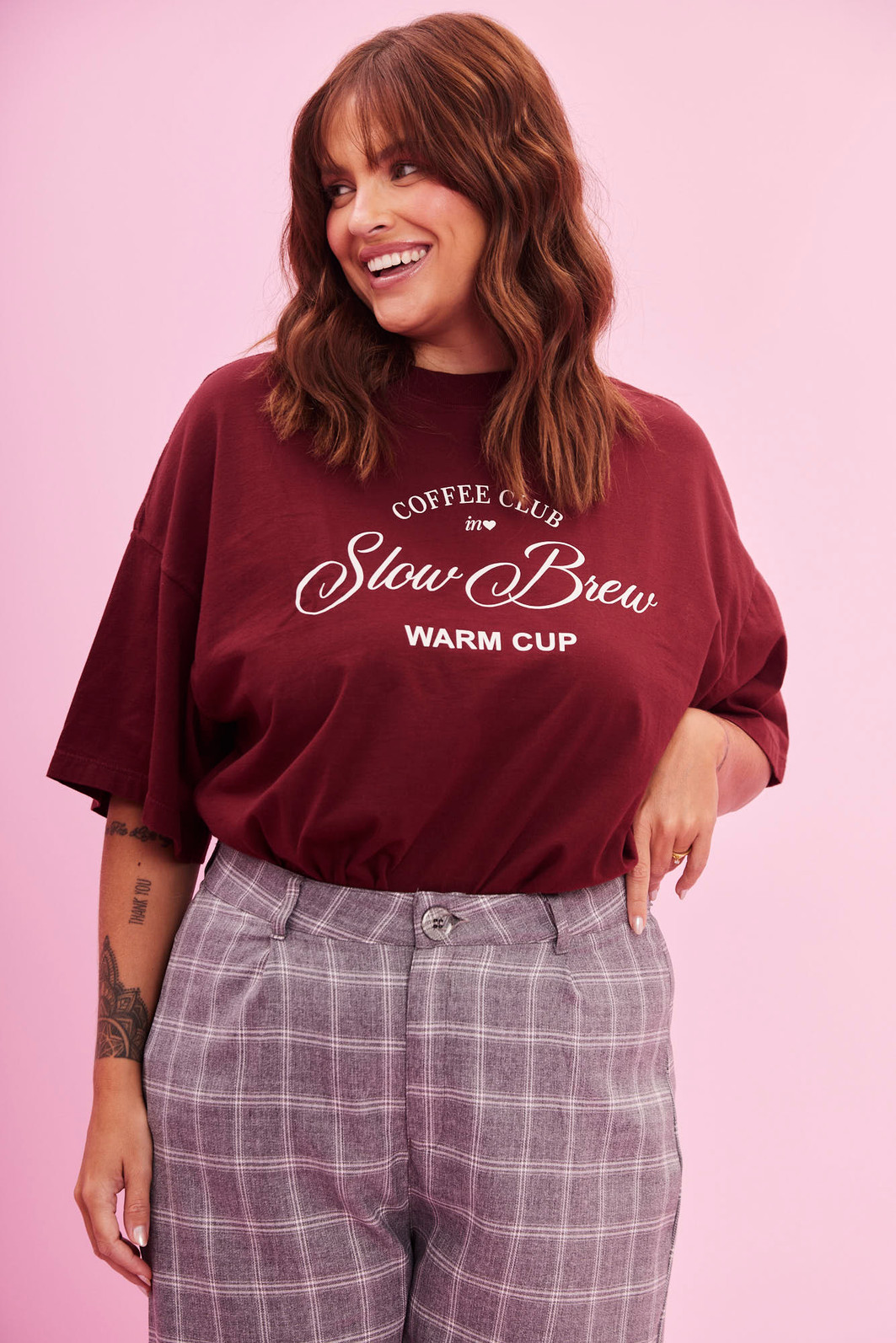 T-SHIRT OVER COFFEE CLUB BORDO