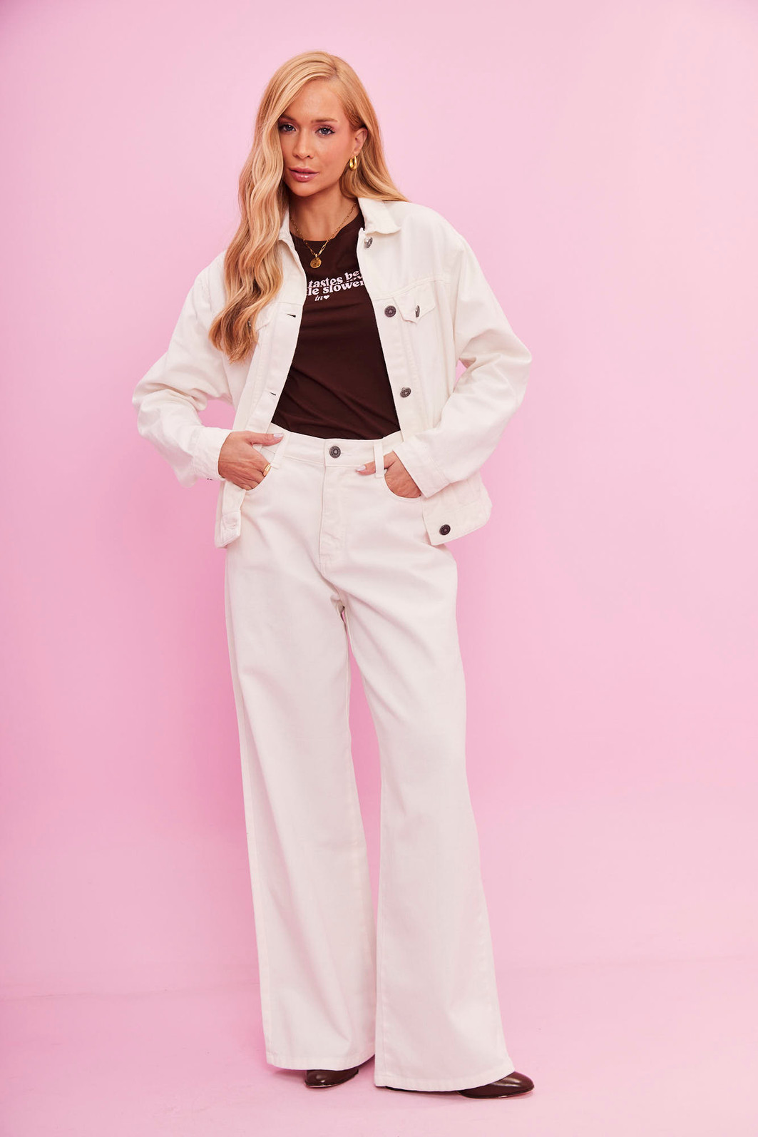 CALÇA JEANS WIDE LEG OFF WHITE CALÇA JEANS WIDE LEG OFF WHITE