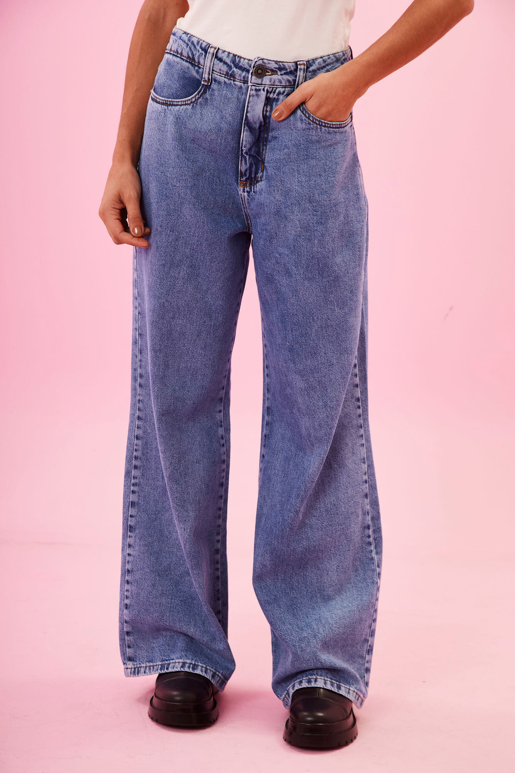 Calça Jeans Wide Leg Dulce JEANS ESCURO Calça Jeans Wide Leg Dulce JEANS ESCURO
