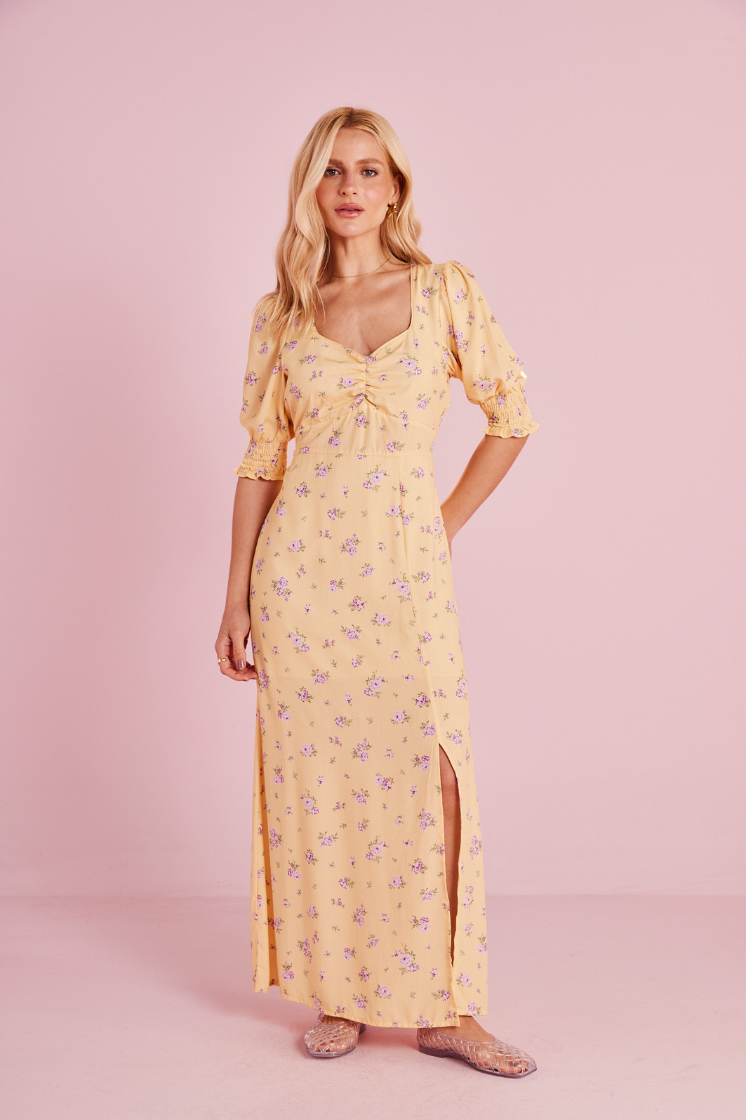 VESTIDO MIDI FLORAL VESTIDO MIDI FLORAL