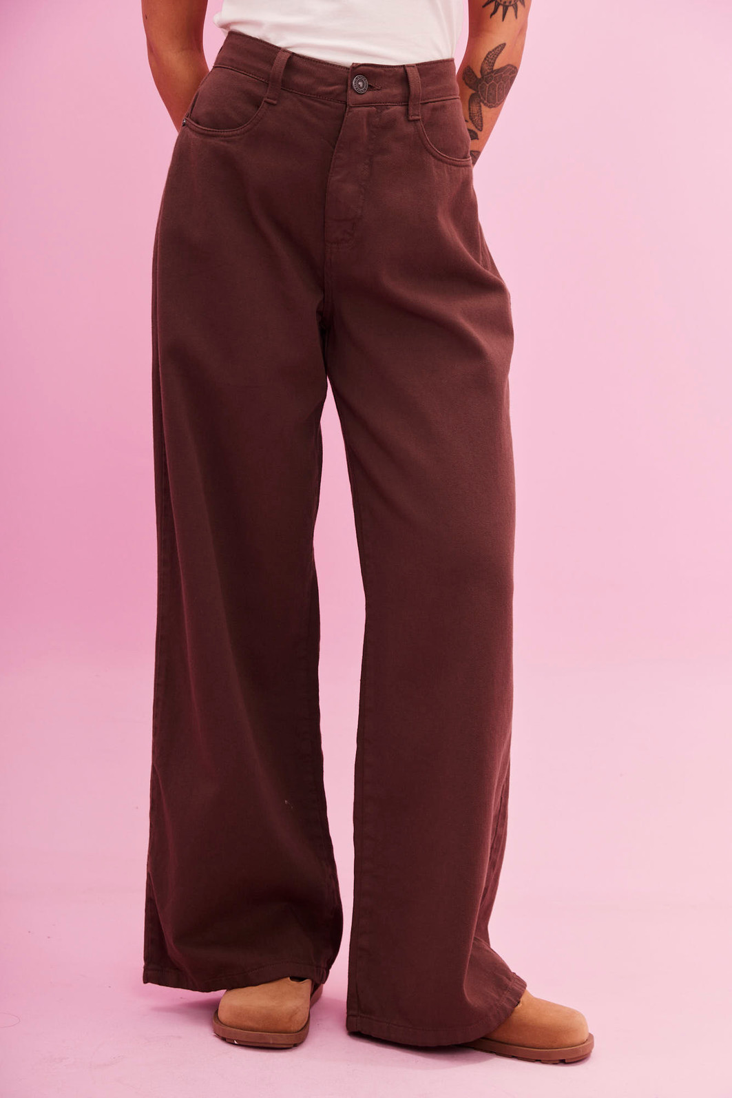 CALÇA JEANS WIDE LEG MARROM CALÇA JEANS WIDE LEG MARROM