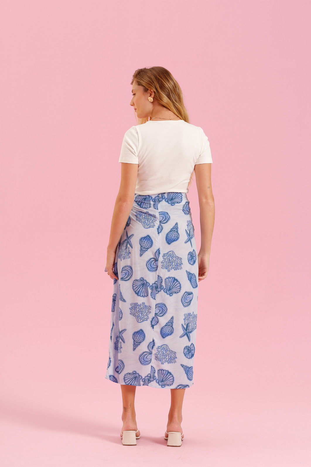 SAIA MIDI TRANSPASSADA AZUL FUNDO DO MAR SAIA MIDI TRANSPASSADA AZUL FUNDO DO MAR