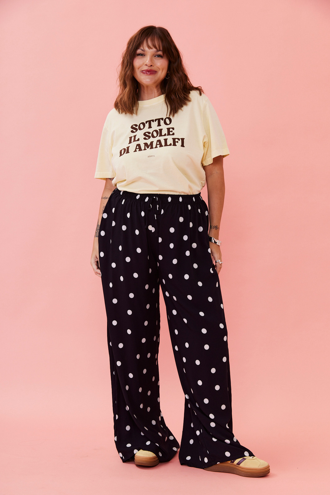 CALCA JOANA POA FUNDO PRETO CALCA JOANA POA FUNDO PRETO