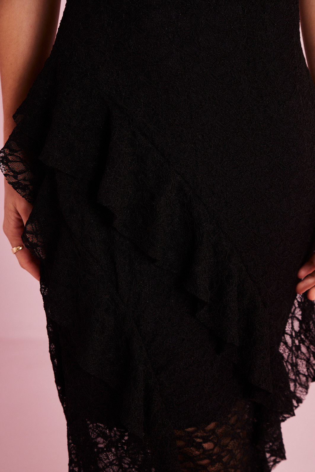 VESTIDO MIDI MILENA PRETO VESTIDO MIDI MILENA PRETO