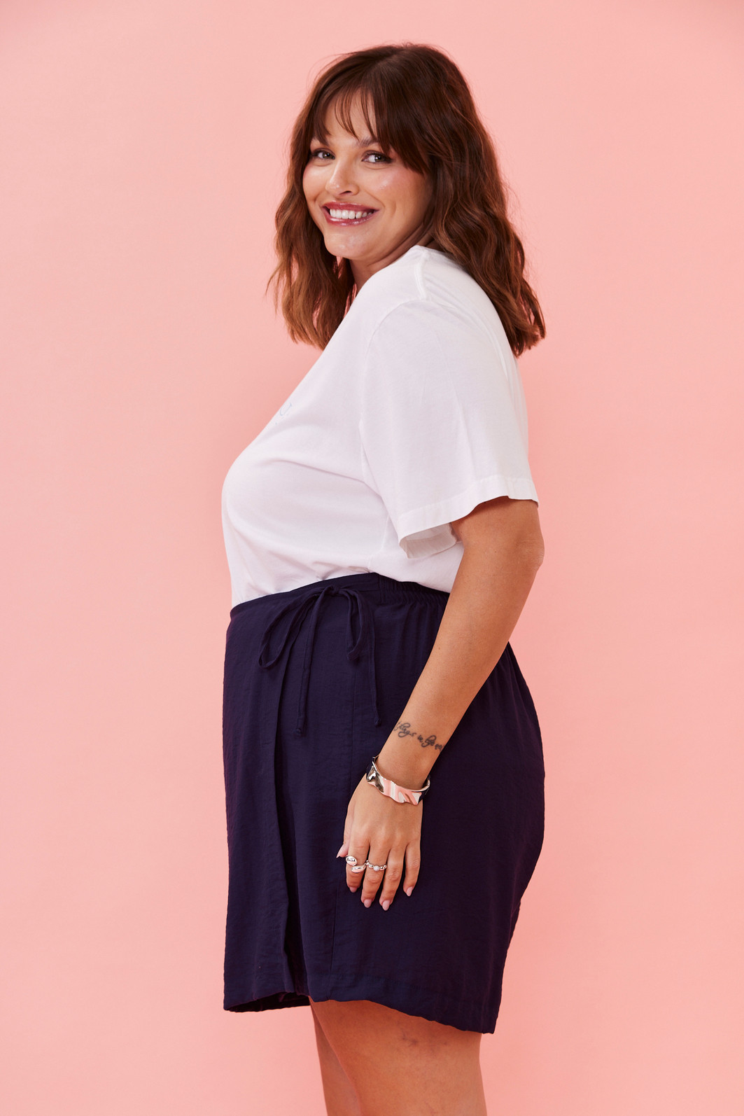 SHORTS SAIA KARINA AZUL MARINHO