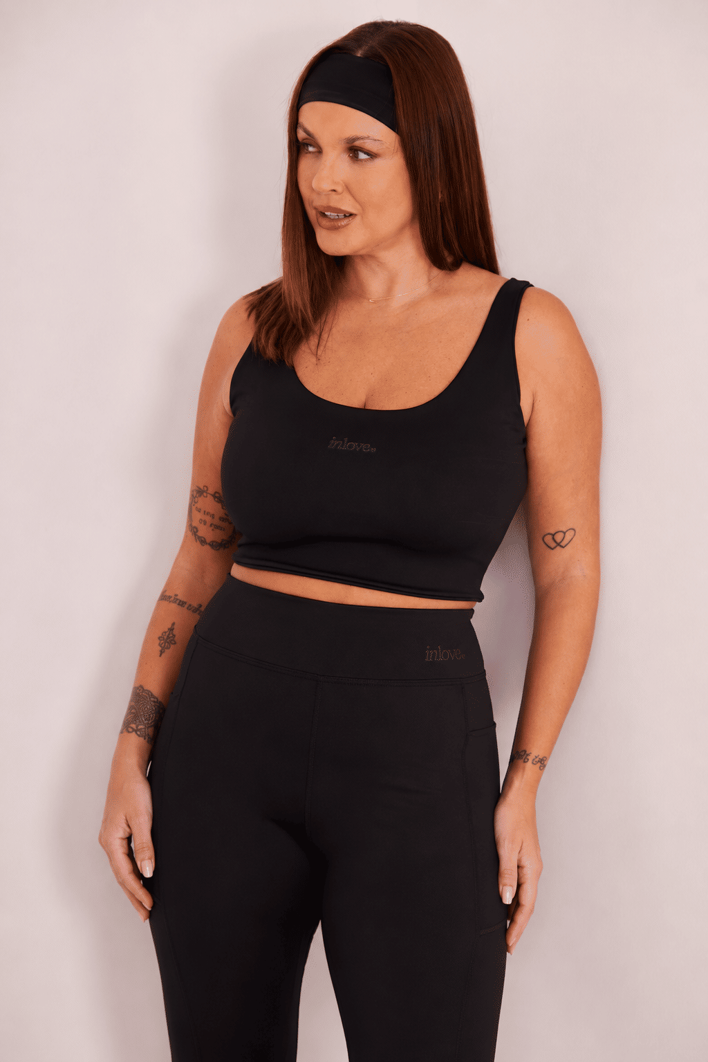 TOP SUPREME PRETO