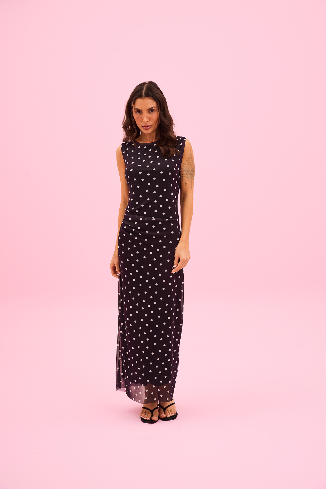 VESTIDO TULE JULIA POA FUNDO PRETO VESTIDO TULE JULIA POA FUNDO PRETO