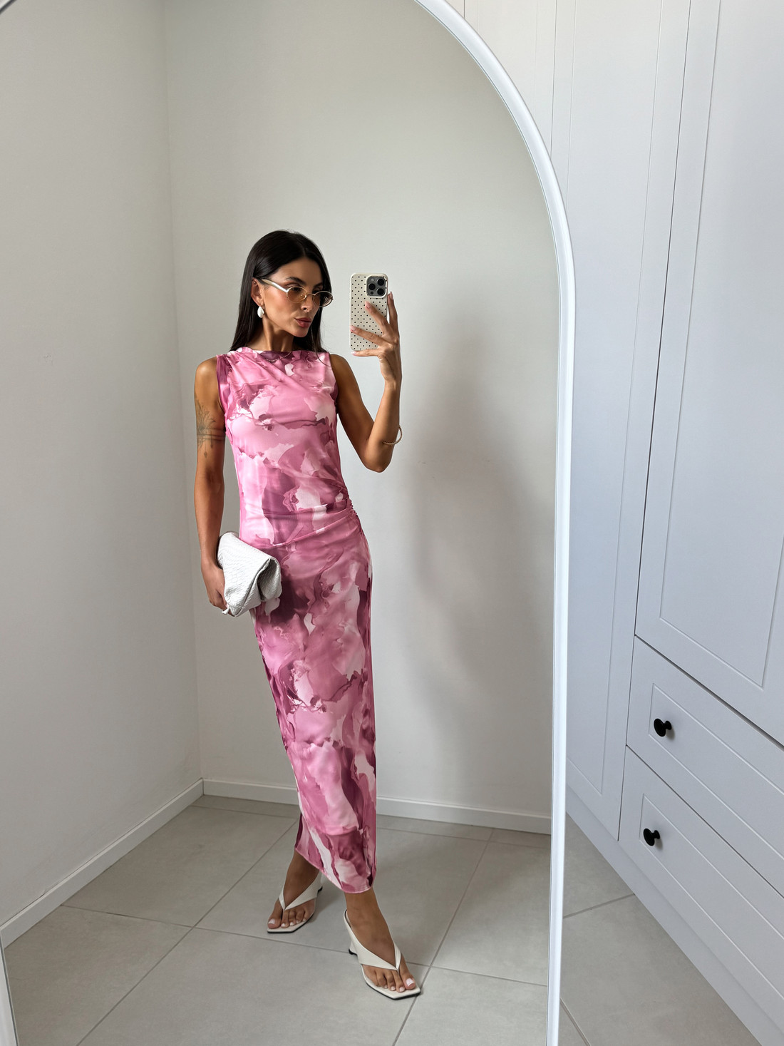 VESTIDO EM TULE HELENA ROSA MANCHADO VESTIDO EM TULE HELENA ROSA MANCHADO