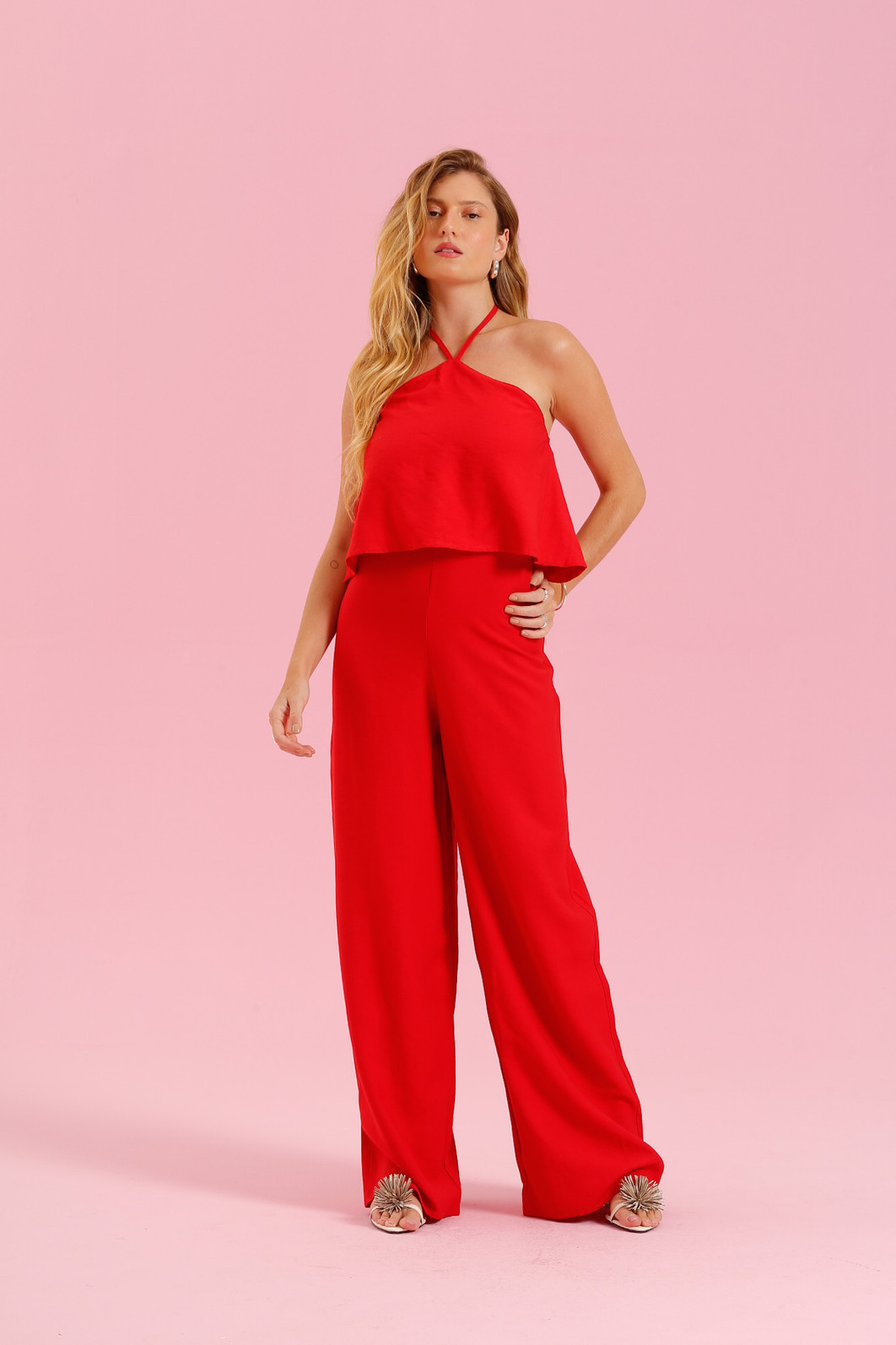 MACACÃO LONGO VERMELHO MACACÃO LONGO VERMELHO