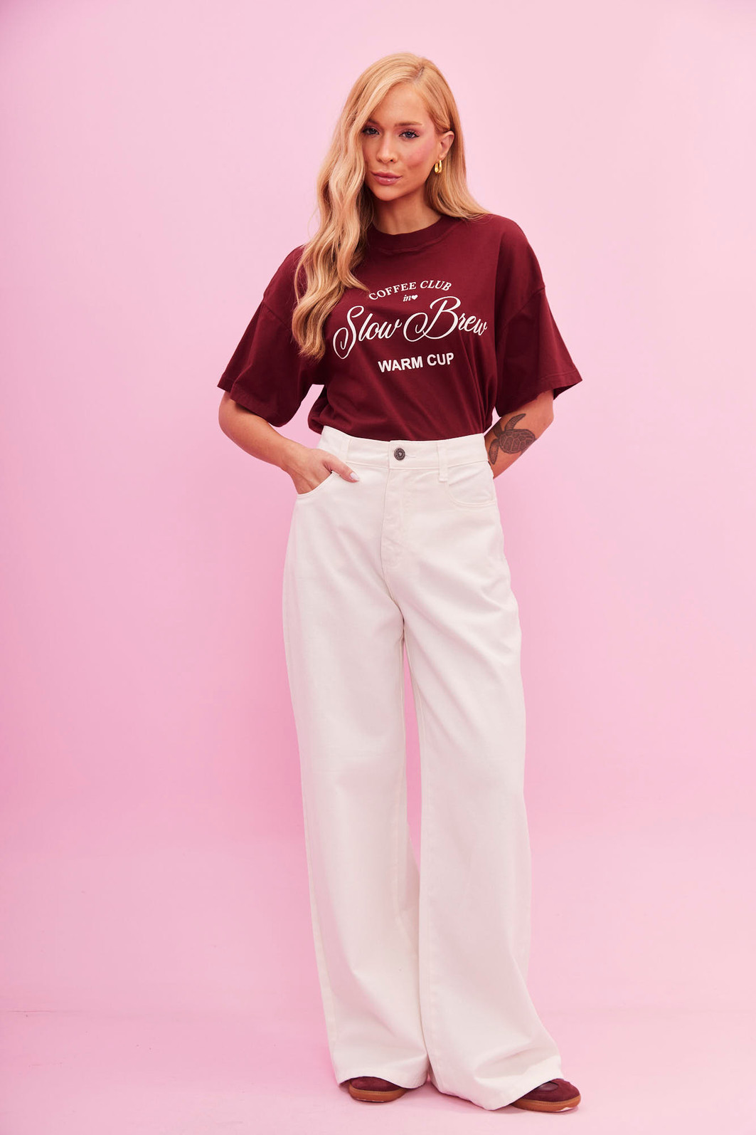 CALÇA JEANS WIDE LEG OFF WHITE CALÇA JEANS WIDE LEG OFF WHITE