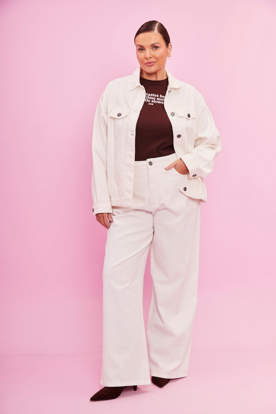 CALÇA JEANS WIDE LEG OFF WHITE CALÇA JEANS WIDE LEG OFF WHITE