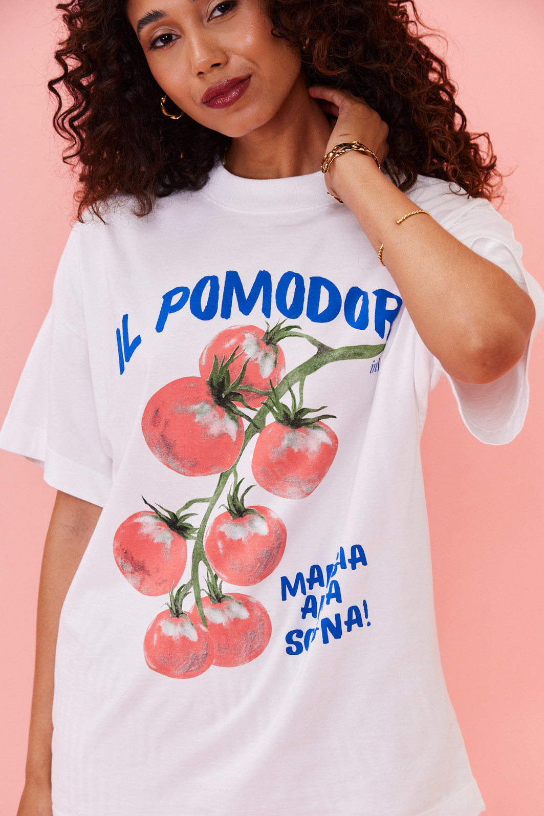 T-SHIRT OVER IL POMODORO BRANCO ACUCAR