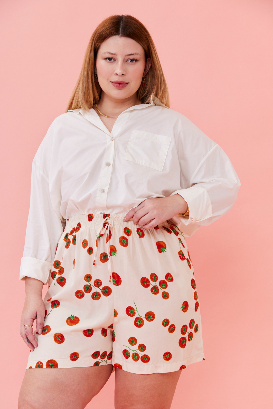 SHORTS LETICIA ESTAMPA TOMATES SHORTS LETICIA ESTAMPA TOMATES