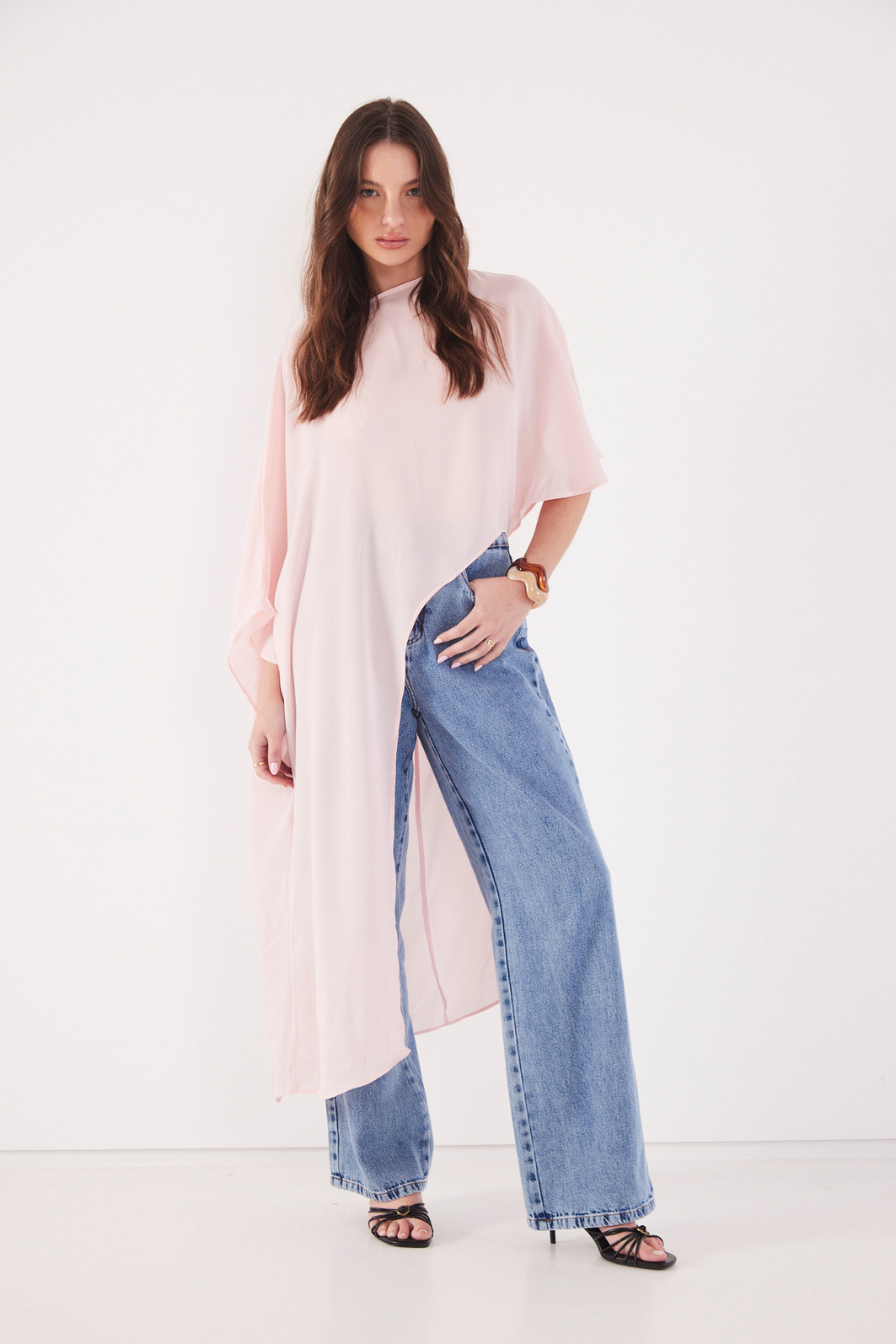 BLUSA CAPA BRUNA ROSA BLUSA CAPA BRUNA ROSA