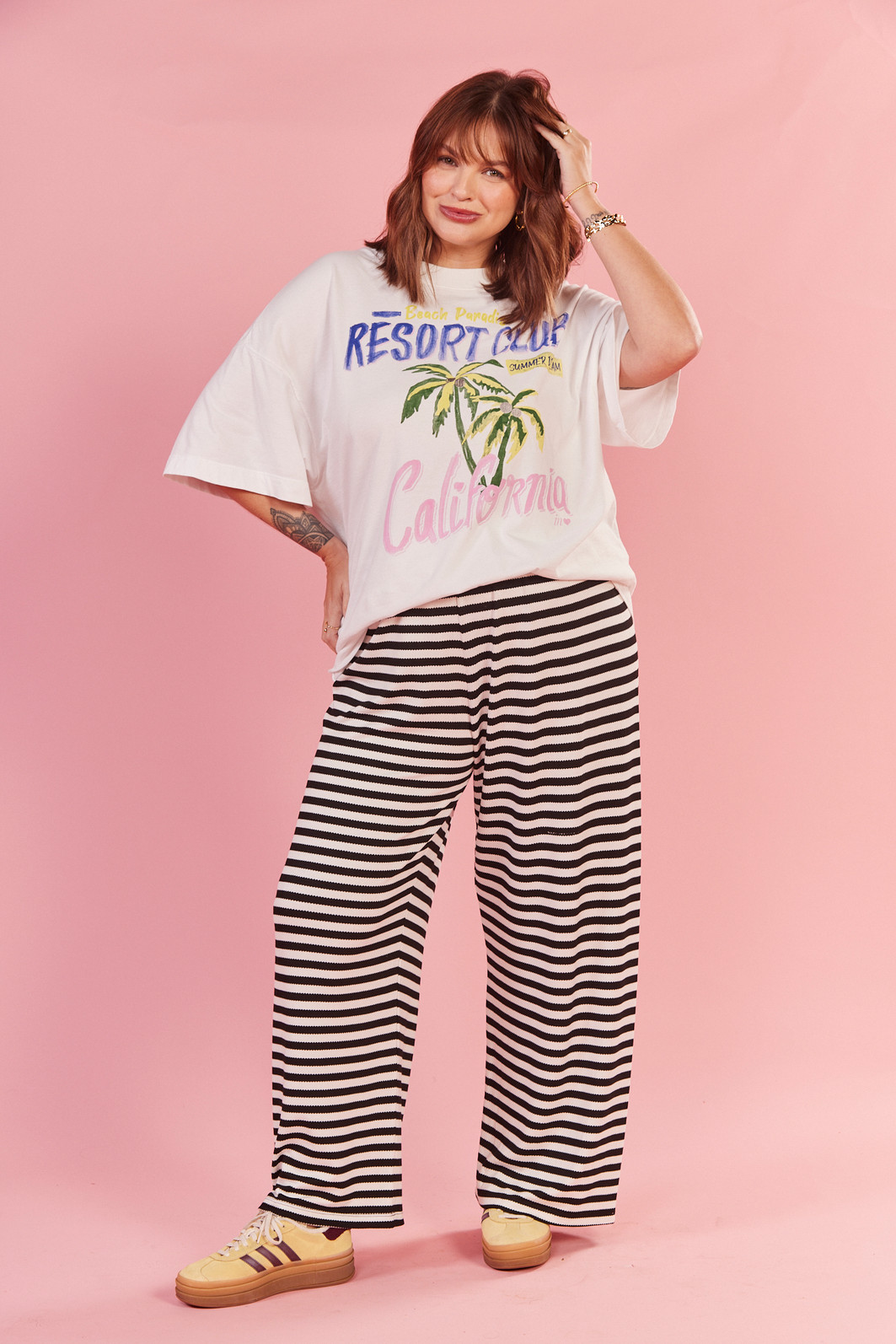 Calça Listrada Morgana LISTRADO PRETO COM FUNDO OFFF Calça Listrada Morgana LISTRADO PRETO COM FUNDO OFFF