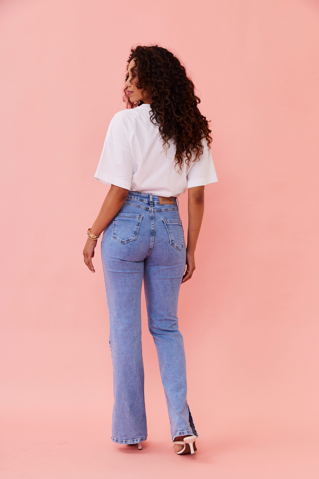 Calça Flare Jeans Helen JEANS Calça Flare Jeans Helen JEANS