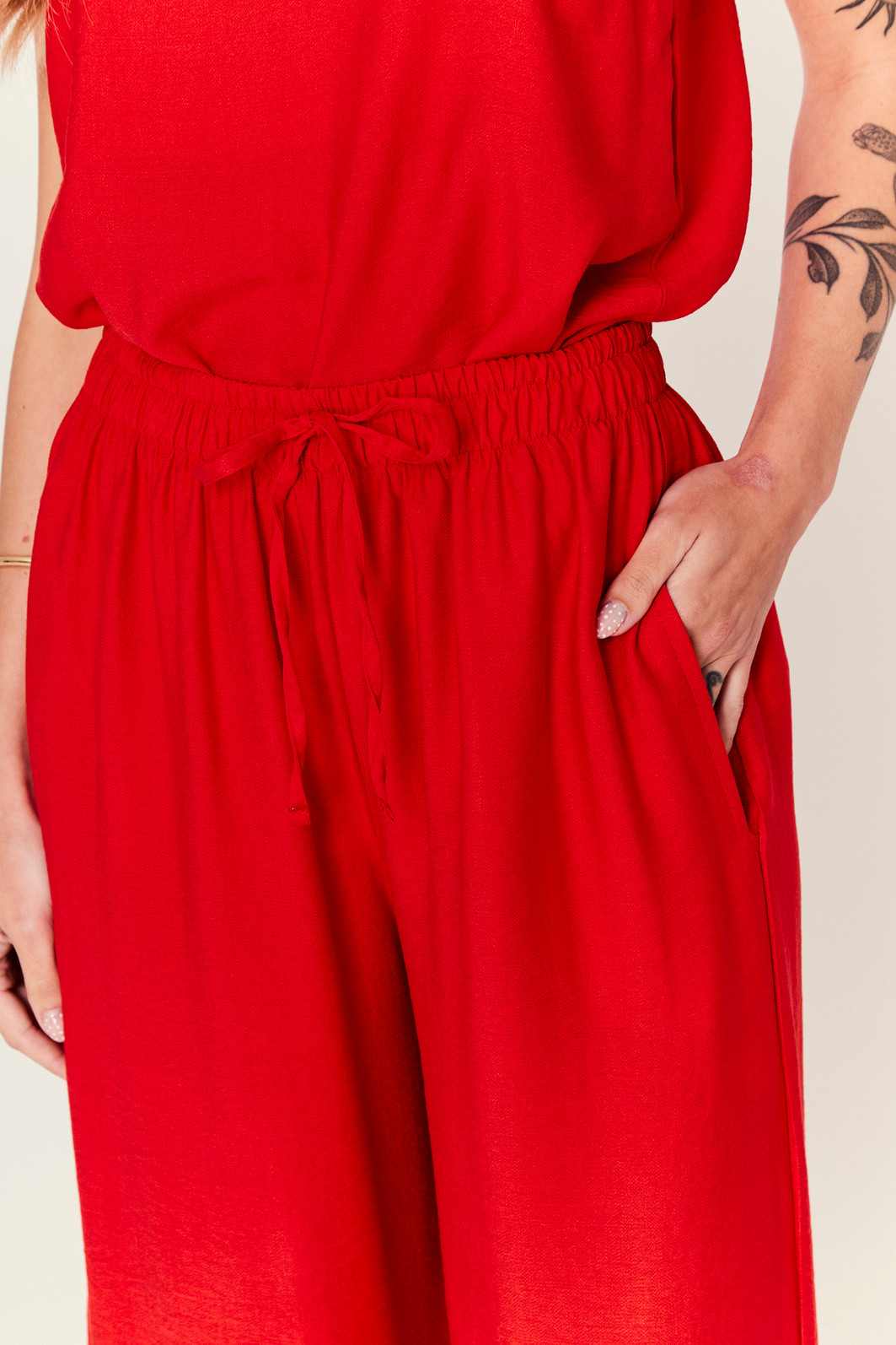 CALCA RENATA VERMELHO CALCA RENATA VERMELHO