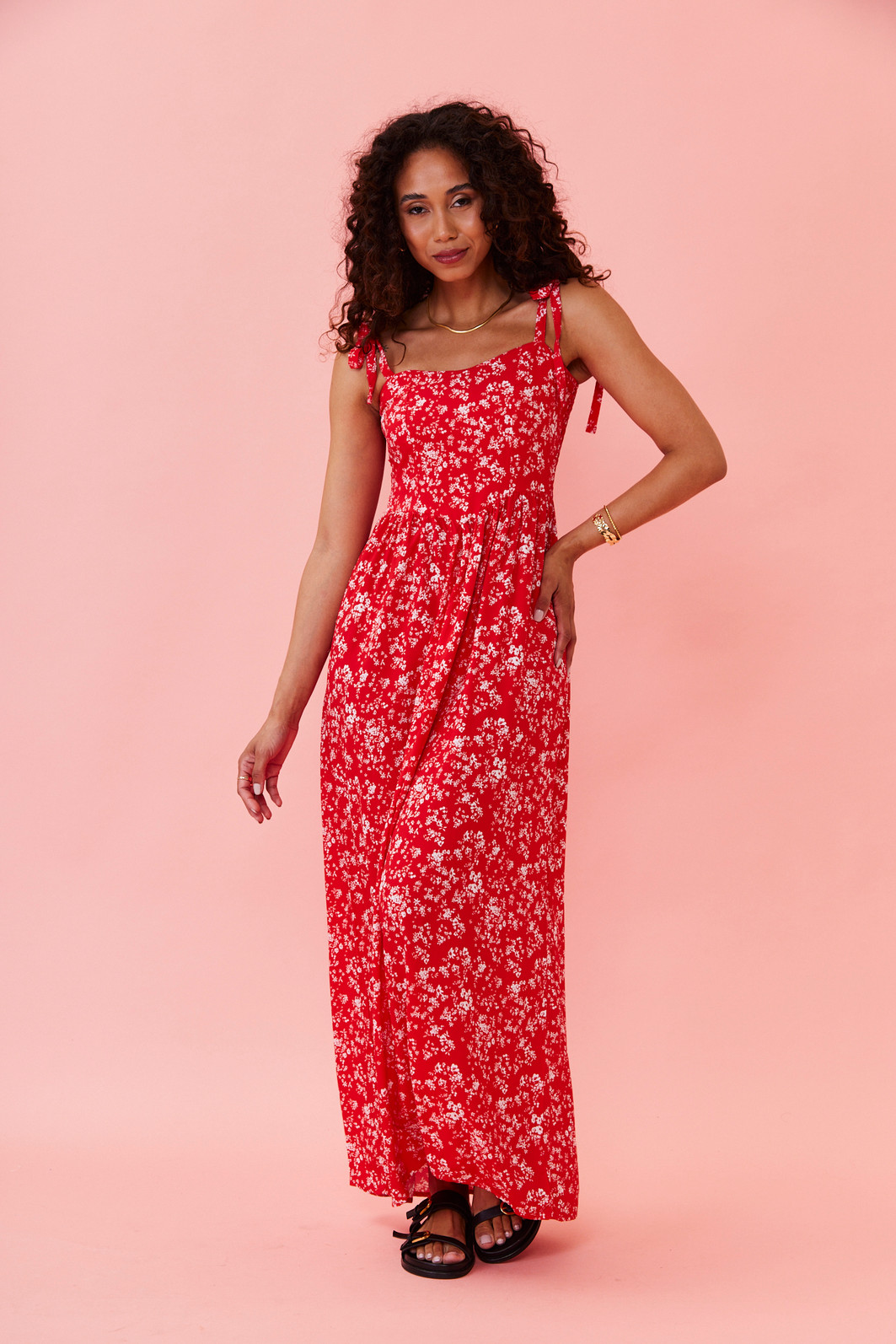 VESTIDO MIDI MARINA FLORAL