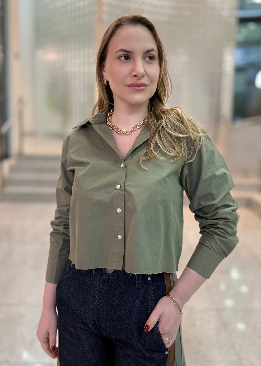 CAMISA LAURA VERDE CARGO NV CAMISA LAURA VERDE CARGO NV