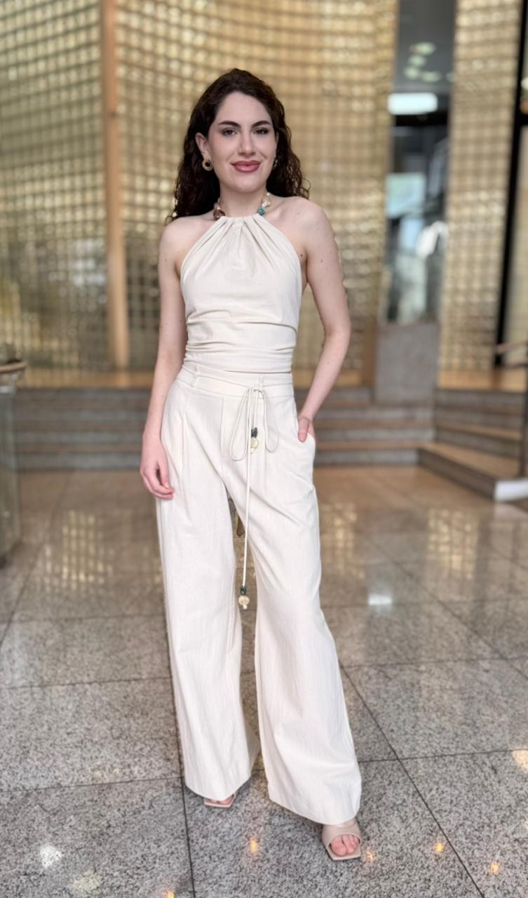 CROPPED FRENTE UNICA PEDRAS BEGE ESMERAL CROPPED FRENTE UNICA PEDRAS BEGE ESMERAL