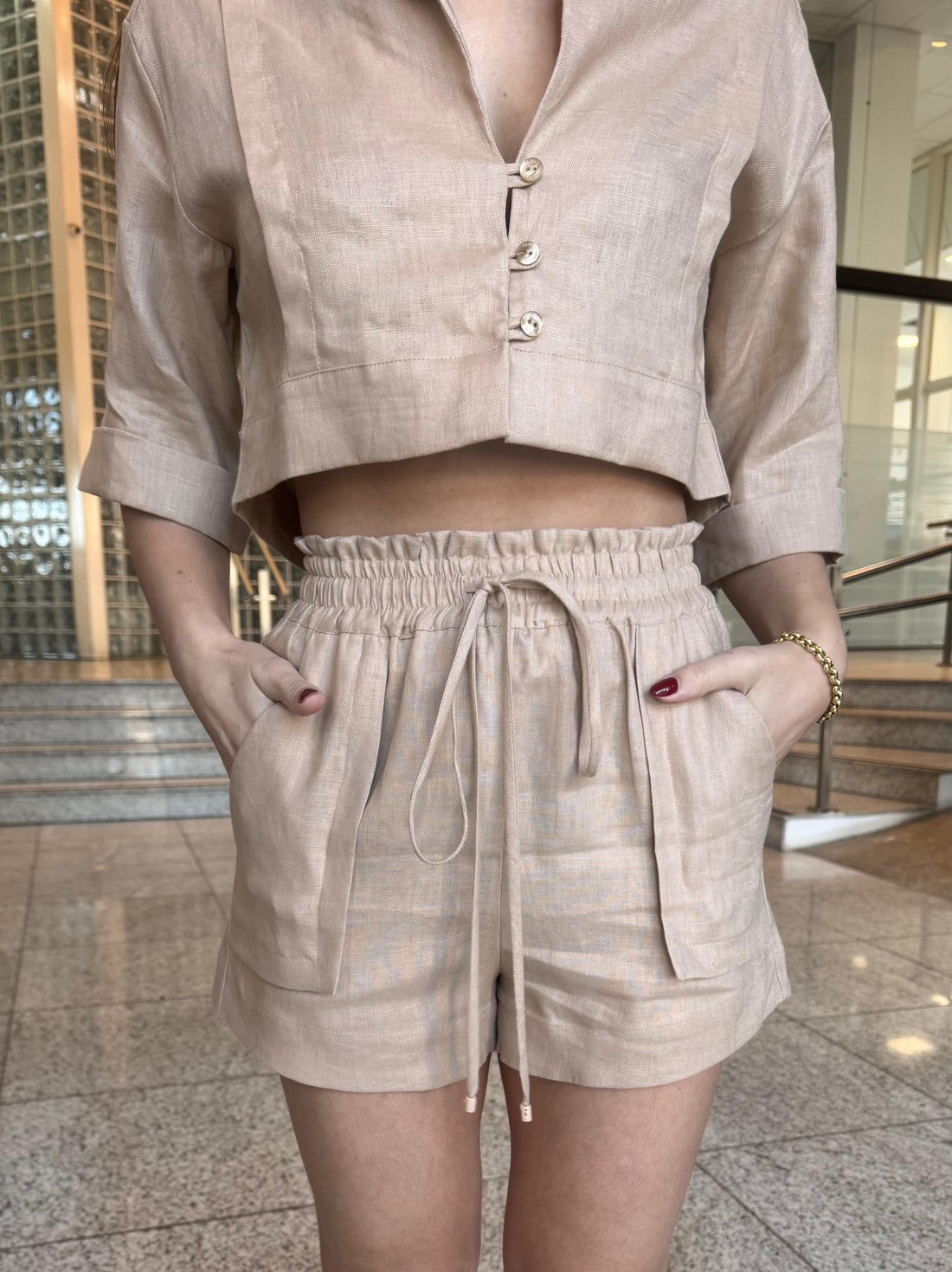 SHORT AMPLO DE LINHO NATURAL ANIMALE SHORT AMPLO DE LINHO NATURAL ANIMALE