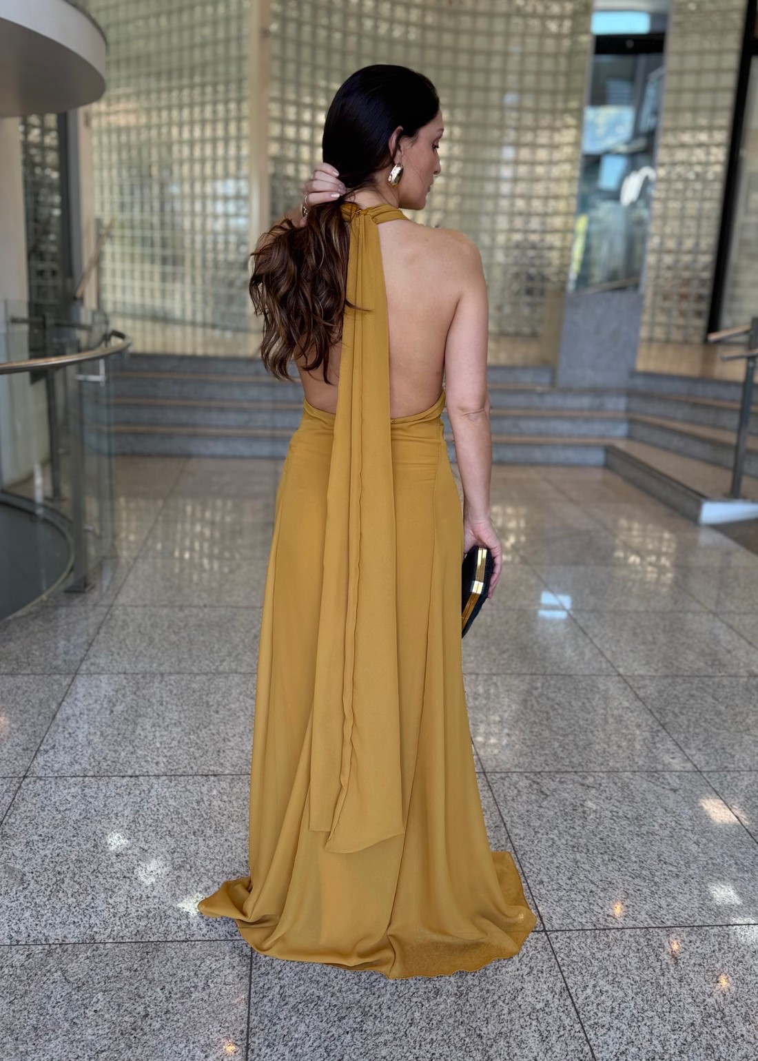 VESTIDO LONGO AMARELO SWIFT FORUM VESTIDO LONGO AMARELO SWIFT FORUM