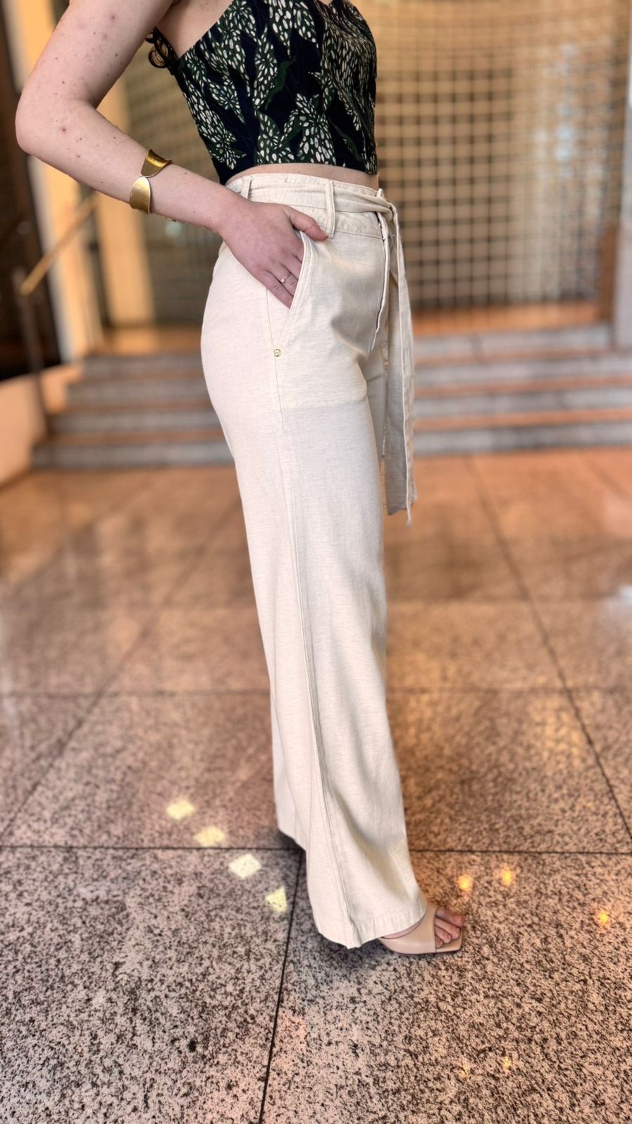 CALCA PANTALONA ALTA BEGE MORENA ROSA CALCA PANTALONA ALTA BEGE MORENA ROSA