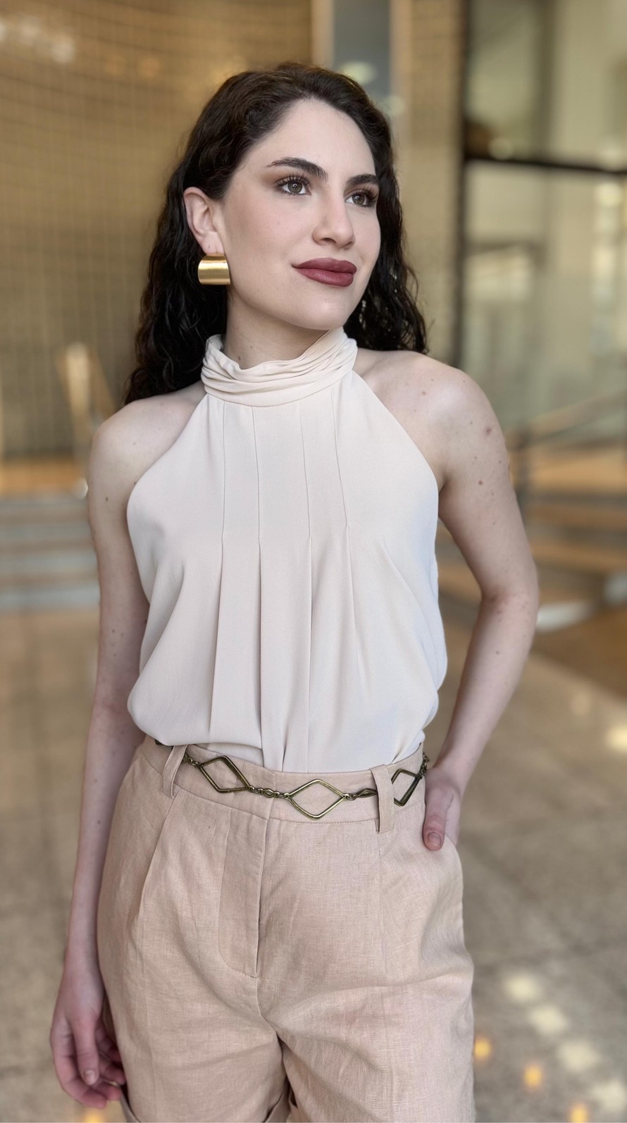 REGATA SOLTA CAVA FRANCESA PADRAO BEGE MORENA ROSA