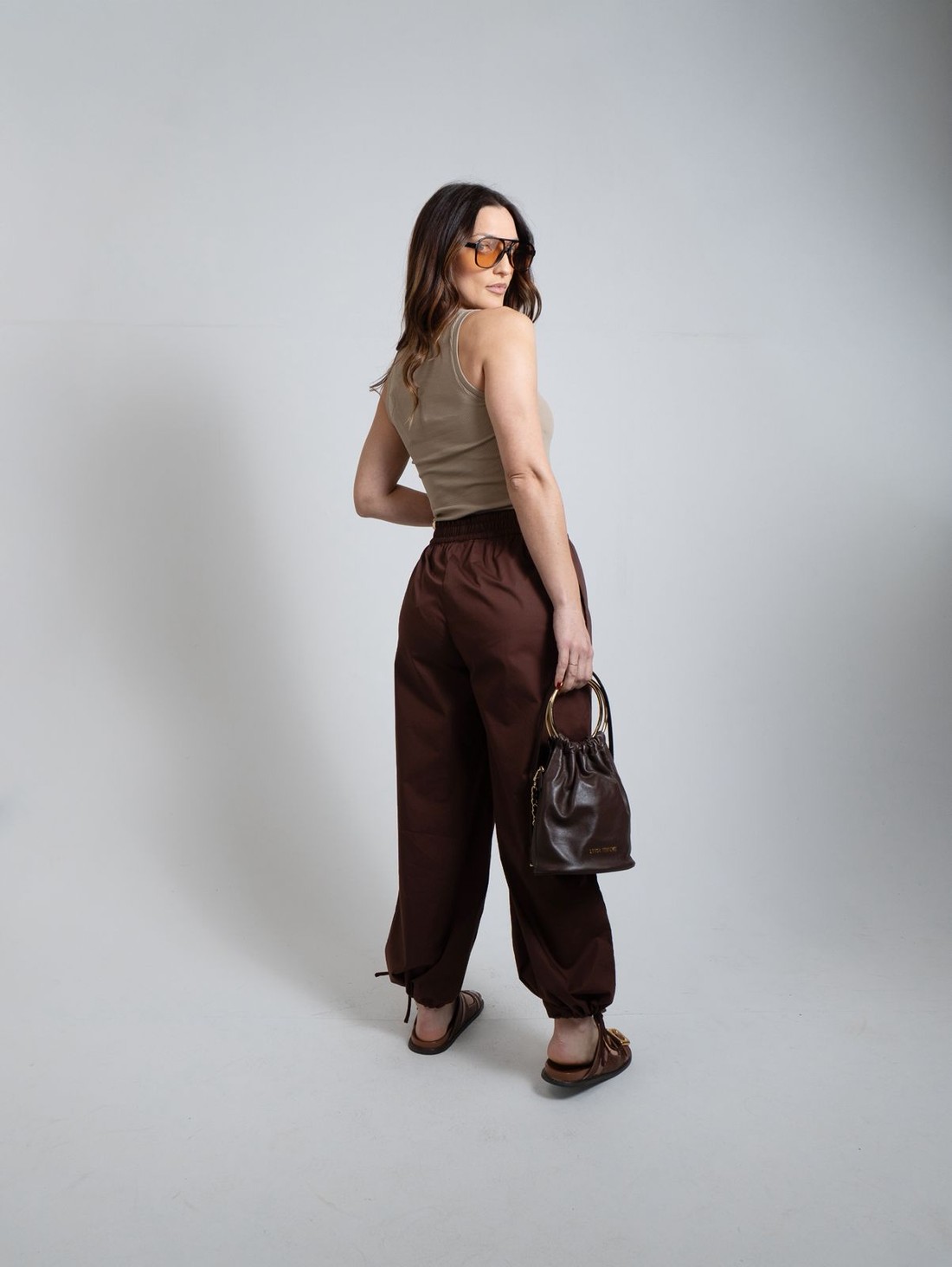 CALCA JOGGING ALTA  MARROM MORENA ROSA