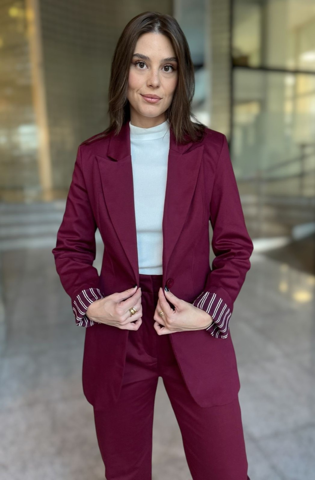 BLAZER SLIM MANGA LONGA BORDO LANÇA PERFUME