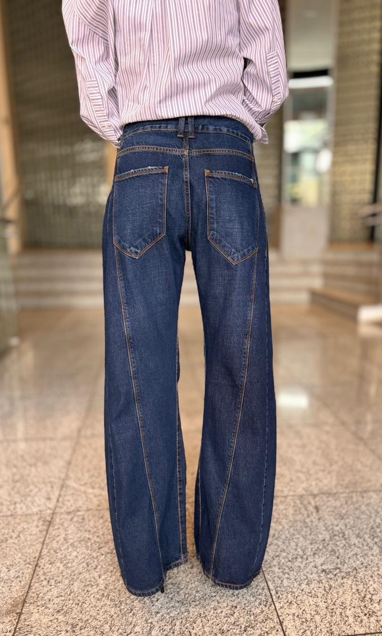 CALÇA JEANS RETA RECORTE LATERAL CINTURA ANIMALE CALÇA JEANS RETA RECORTE LATERAL CINTURA ANIMALE