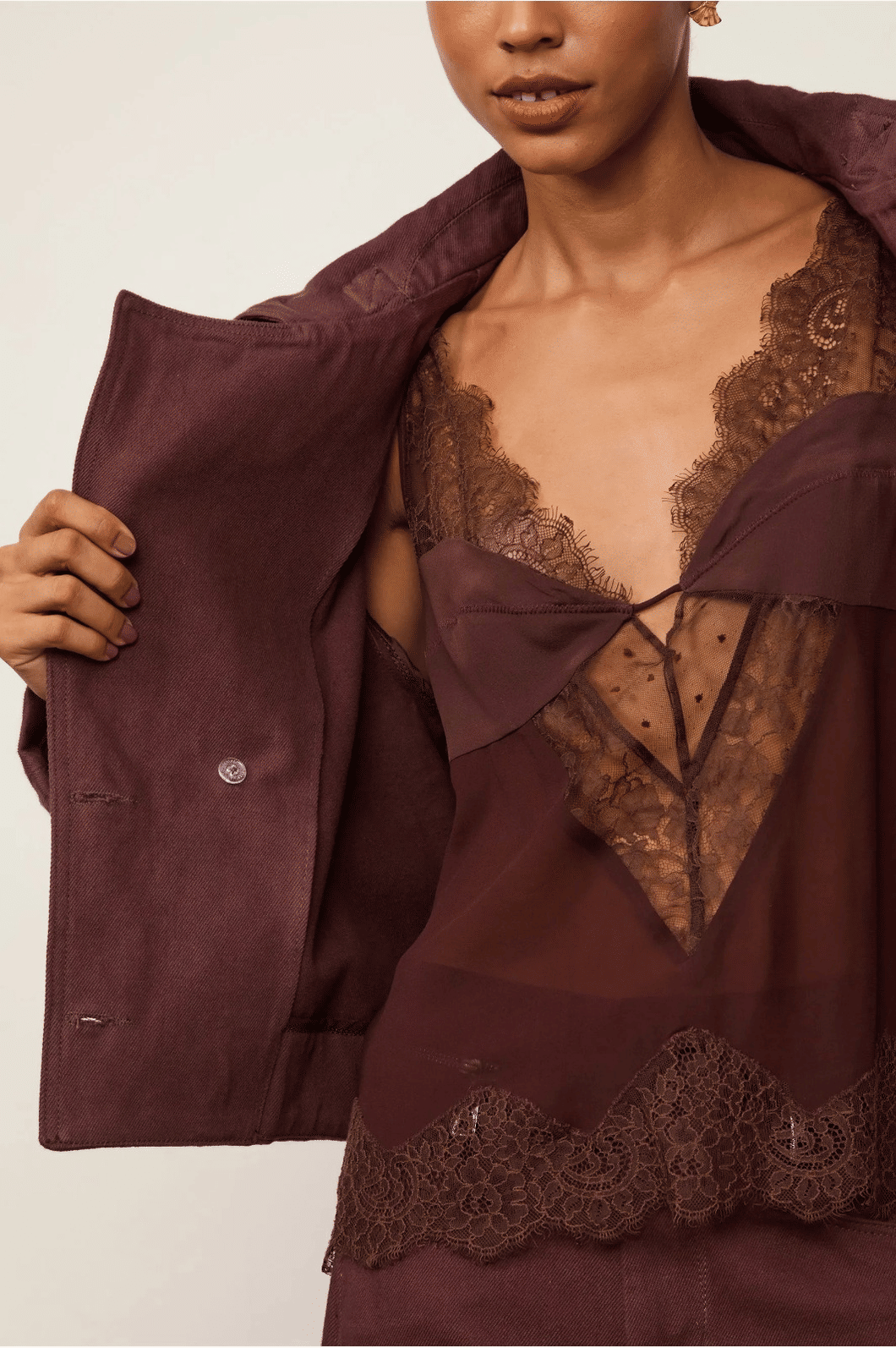 TRENCH DE SARJA CURTO BOHO MARROM ANIMALE TRENCH DE SARJA CURTO BOHO MARROM ANIMALE