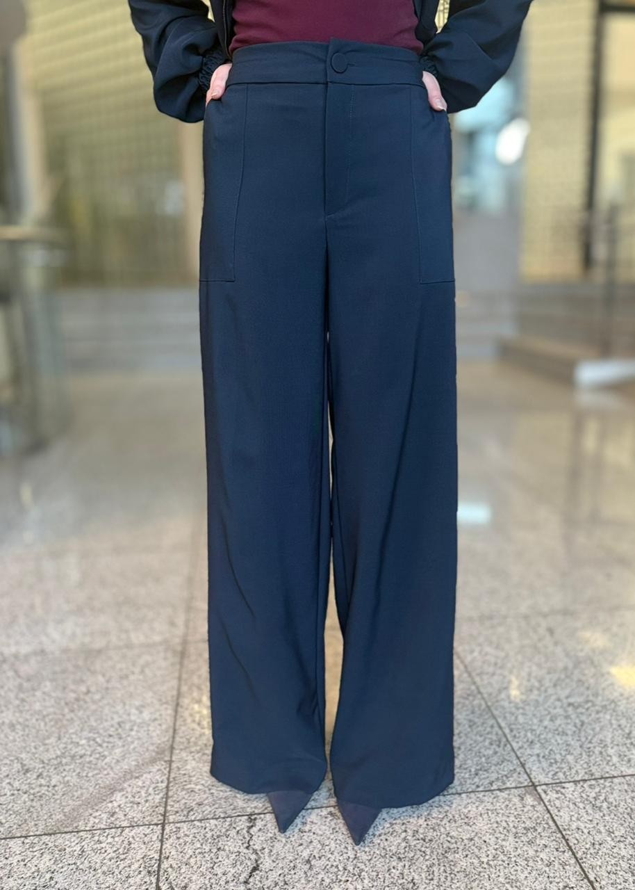 CONJUNTO CALCA E CASAQUINHO AZUL MARINHO CONJUNTO CALCA E CASAQUINHO AZUL MARINHO