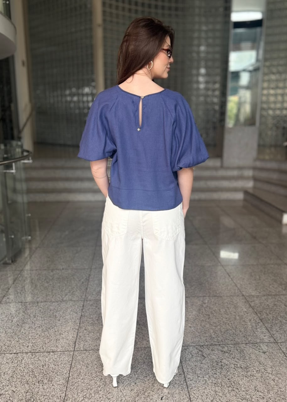 BLUSA MANGA BALONE COM LINHO AZUL LANÇA PERFUME BLUSA MANGA BALONE COM LINHO AZUL LANÇA PERFUME