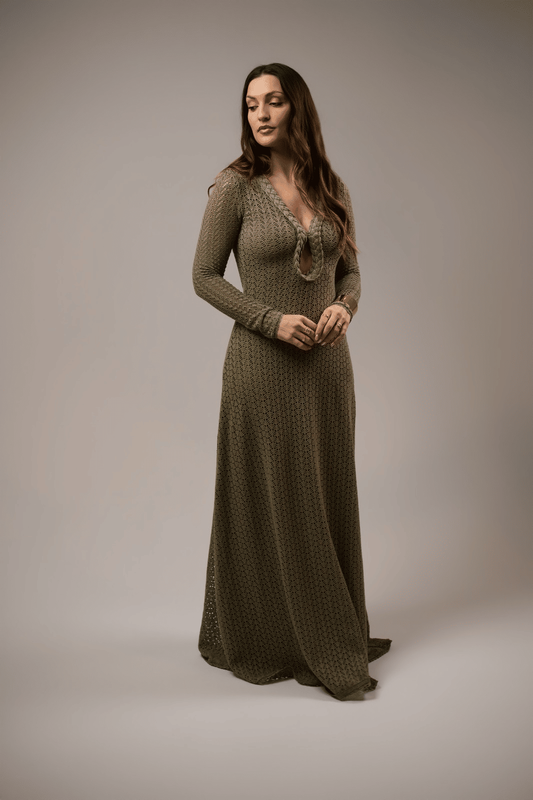 VESTIDO LONGO EVASE RENDADO VERDE LANÇA PERFUME VESTIDO LONGO EVASE RENDADO VERDE LANÇA PERFUME