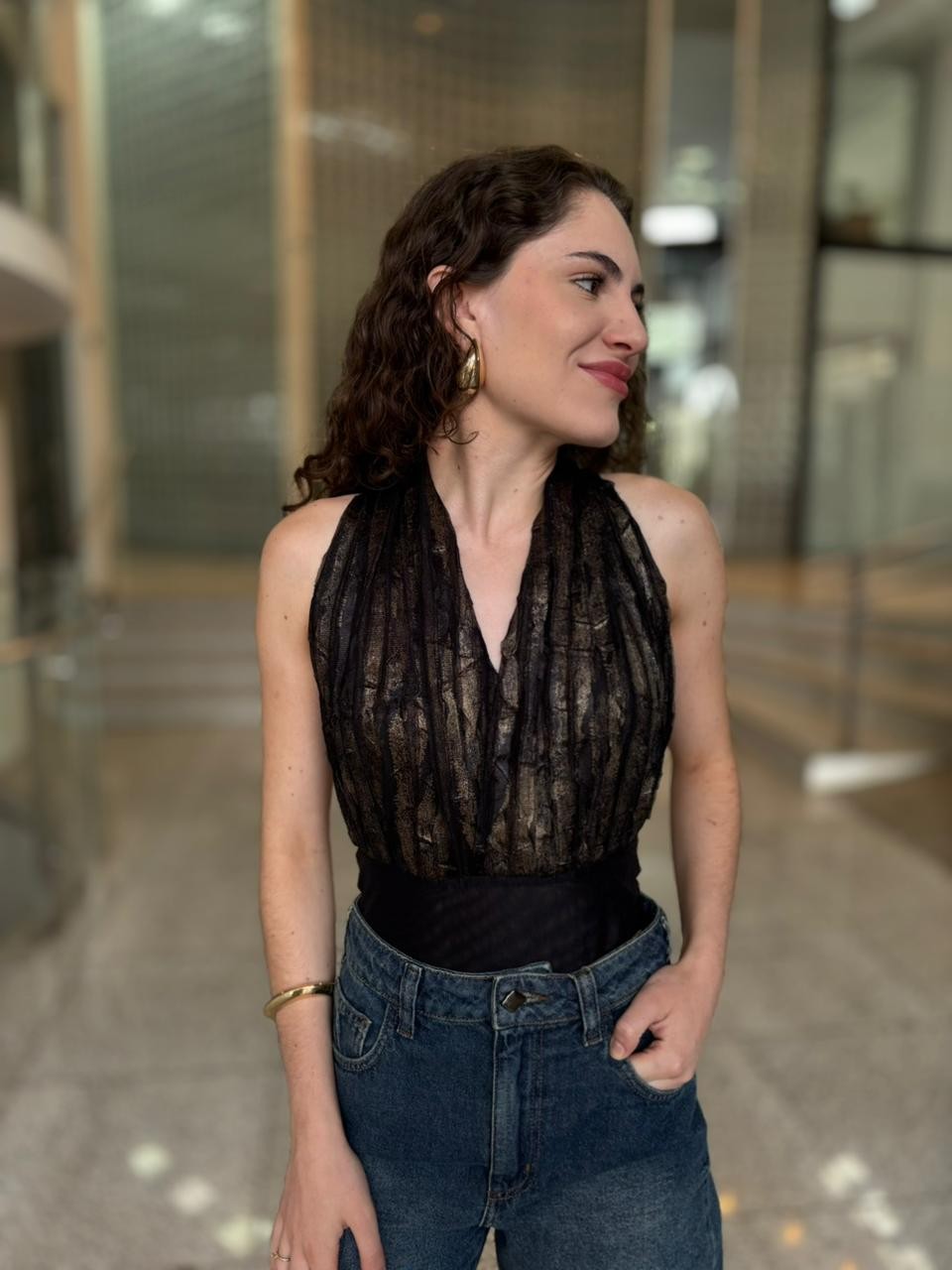 BODY CAVADO COM TRANSPARENCIA - CO-PRETO/DOURADO / P [MOR] 10000107814