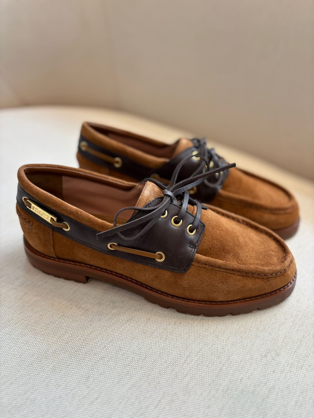 MOCASSIM SALTO BAIXO COURO MARROM SCHUTZ MOCASSIM SALTO BAIXO COURO MARROM SCHUTZ