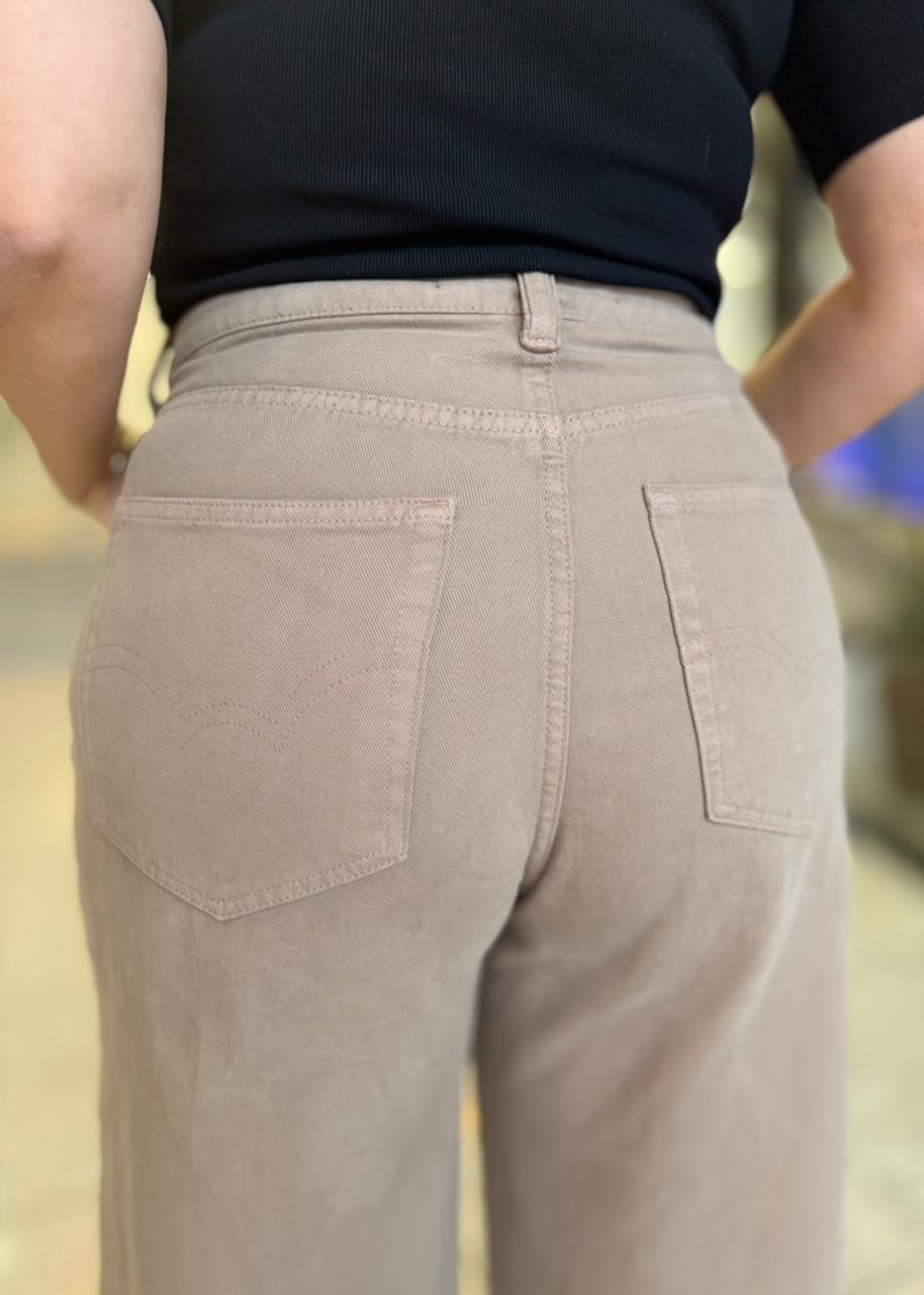 CALCA SARJA BAGGY MARROM NOZ MOSCADA FORUM