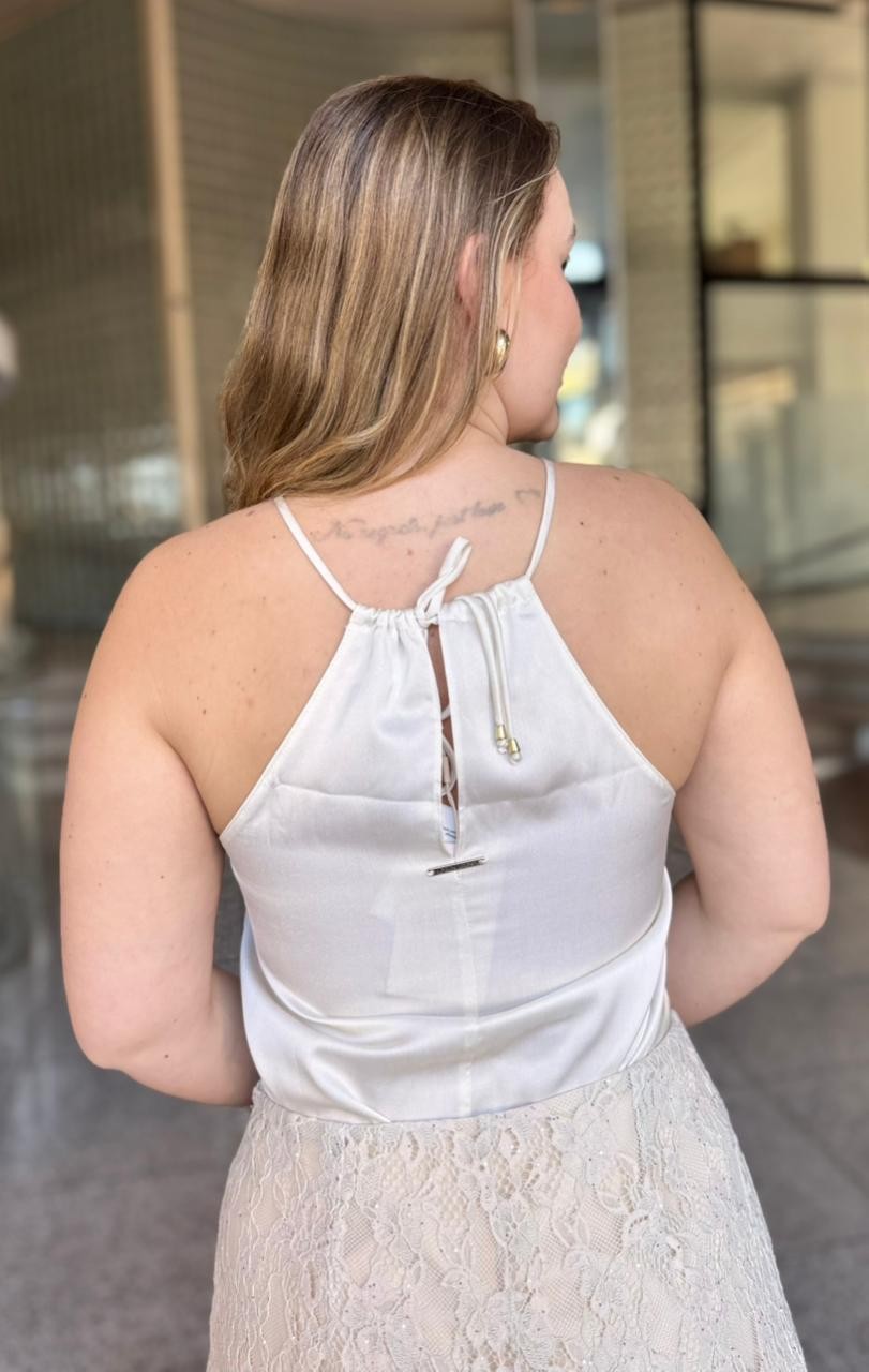 REGATA SOLTA GOLA ALTA PADRAO MORENA ROSA REGATA SOLTA GOLA ALTA PADRAO MORENA ROSA